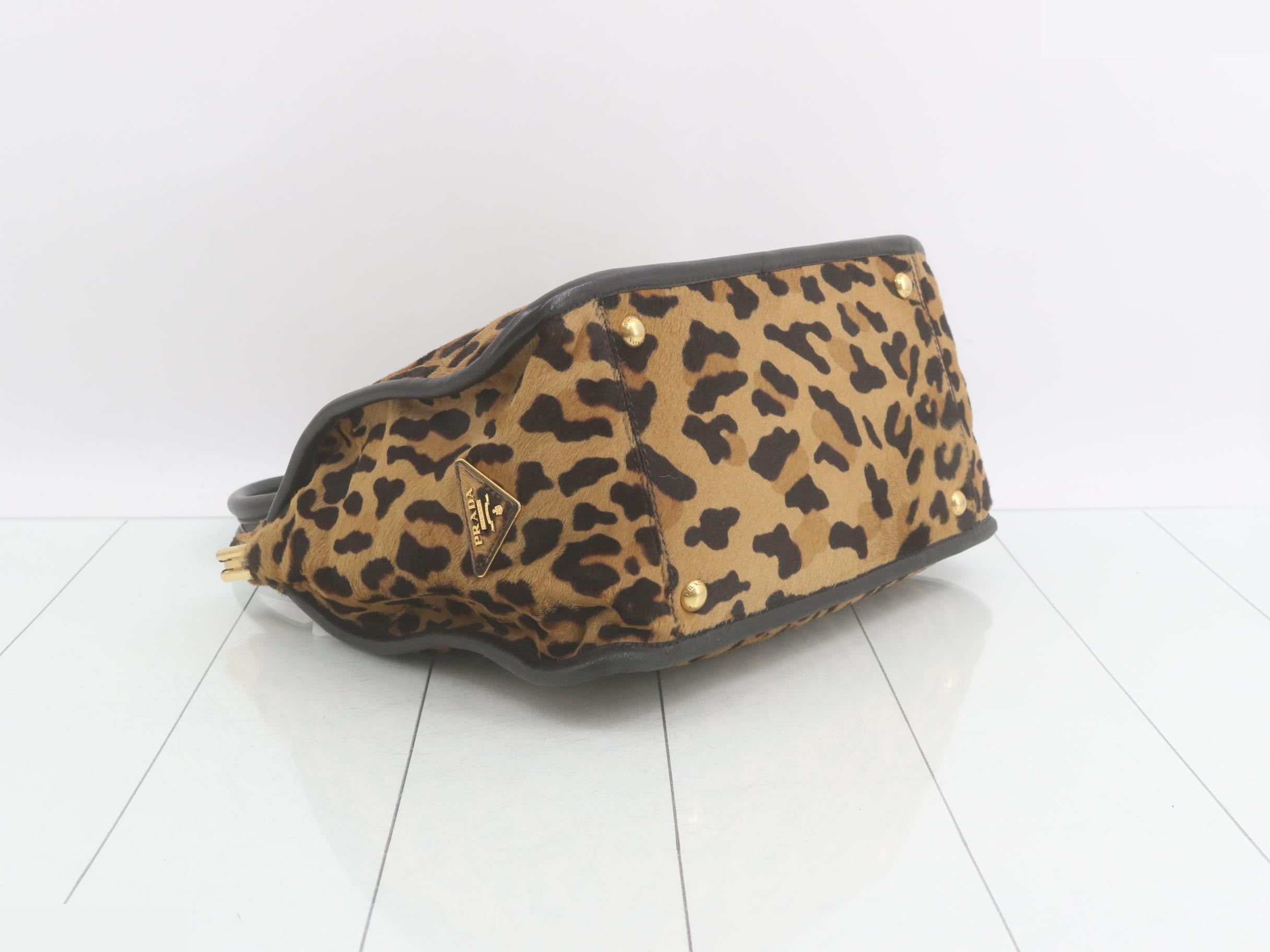 Calf hair leopard print name tag handbag tote bag — view 5