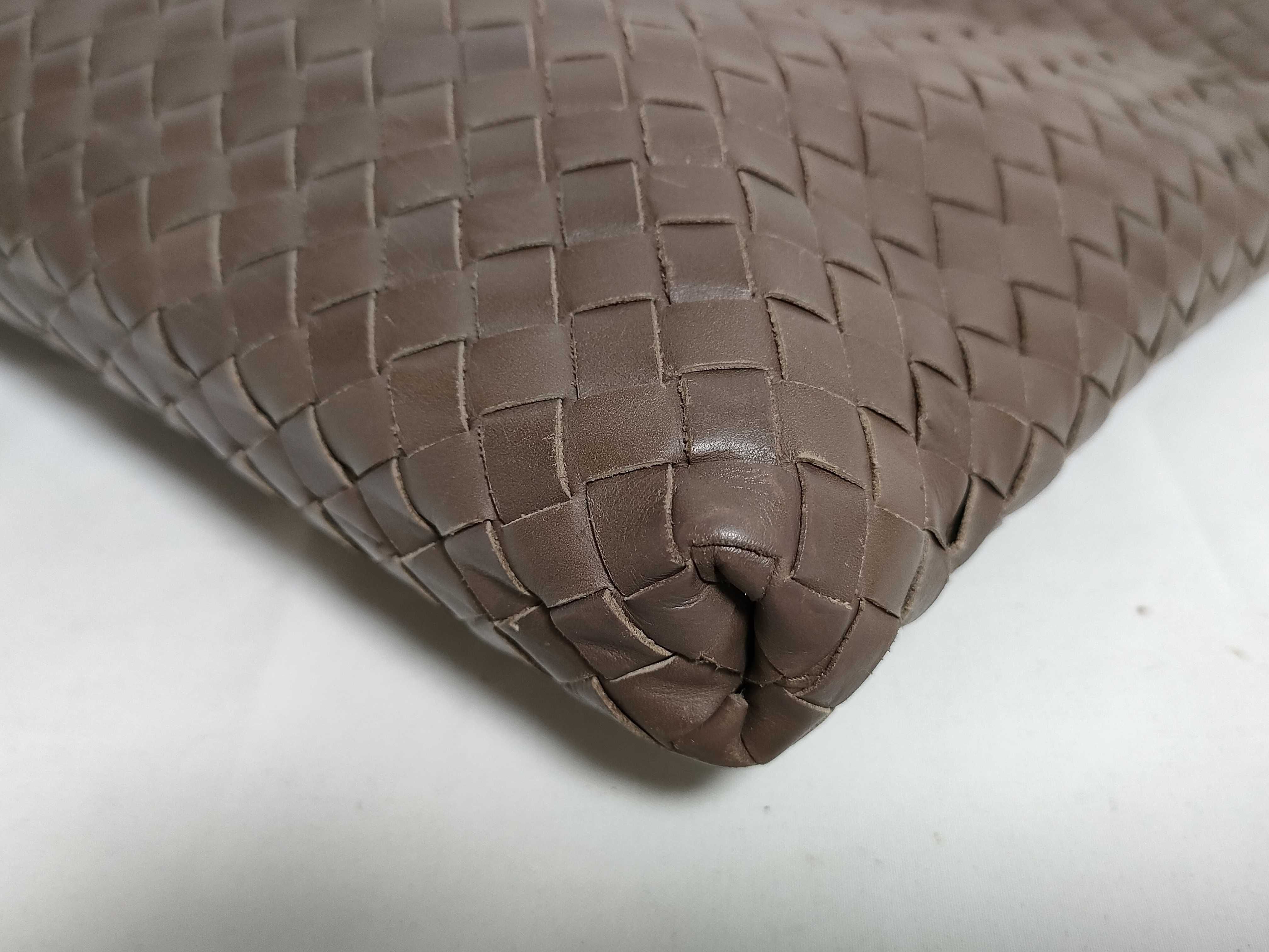 Intrecciato Shoulder Bag 161623 — view 7