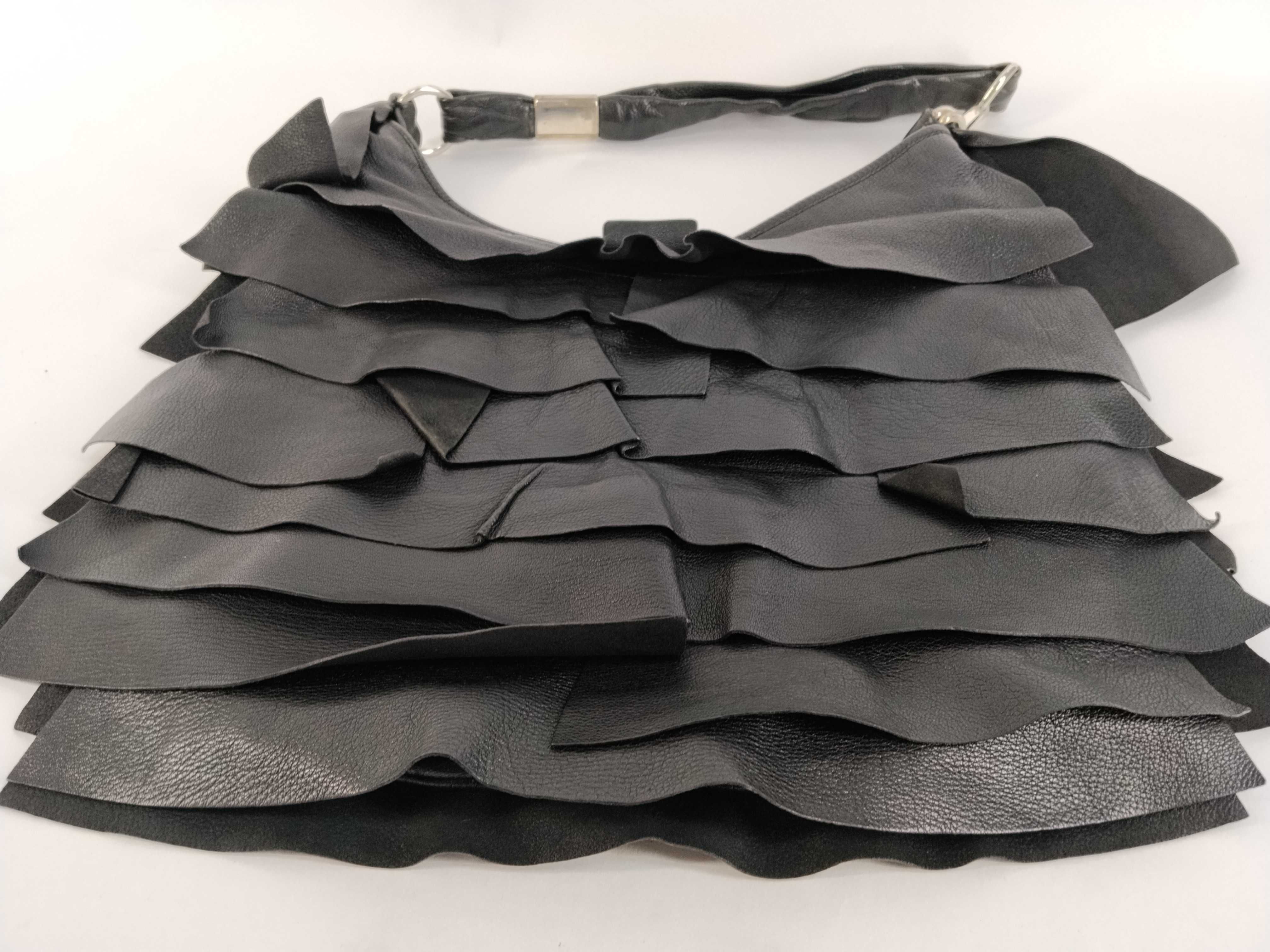 (Tom Ford era) Saint-Tropez Leather Frill Black Shoulder Bag — view 7
