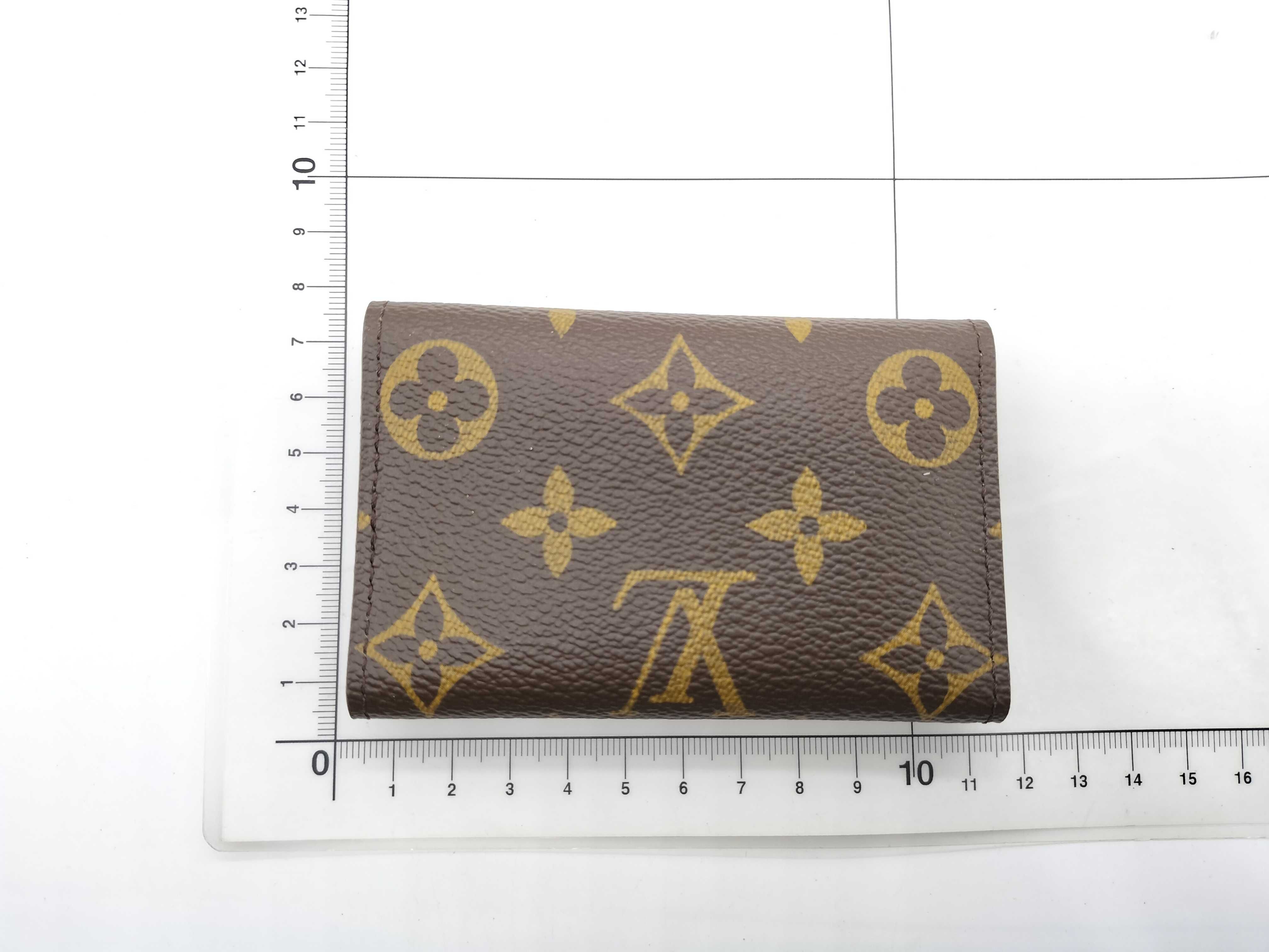 Monogram M62630 Multicles 6 Key Case — view 2
