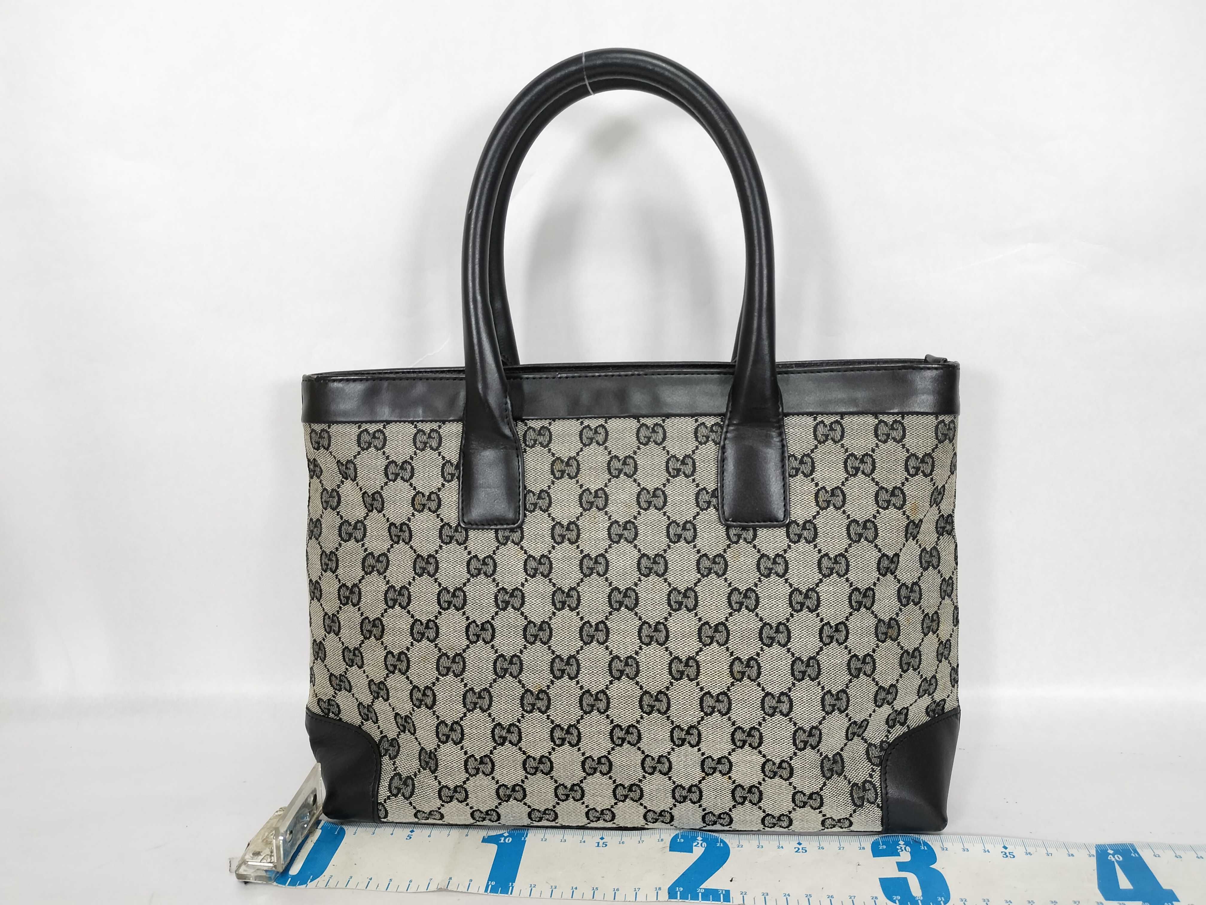GG Canvas Gucci 002 1119 GG Canvas Logo Handbag — view 2