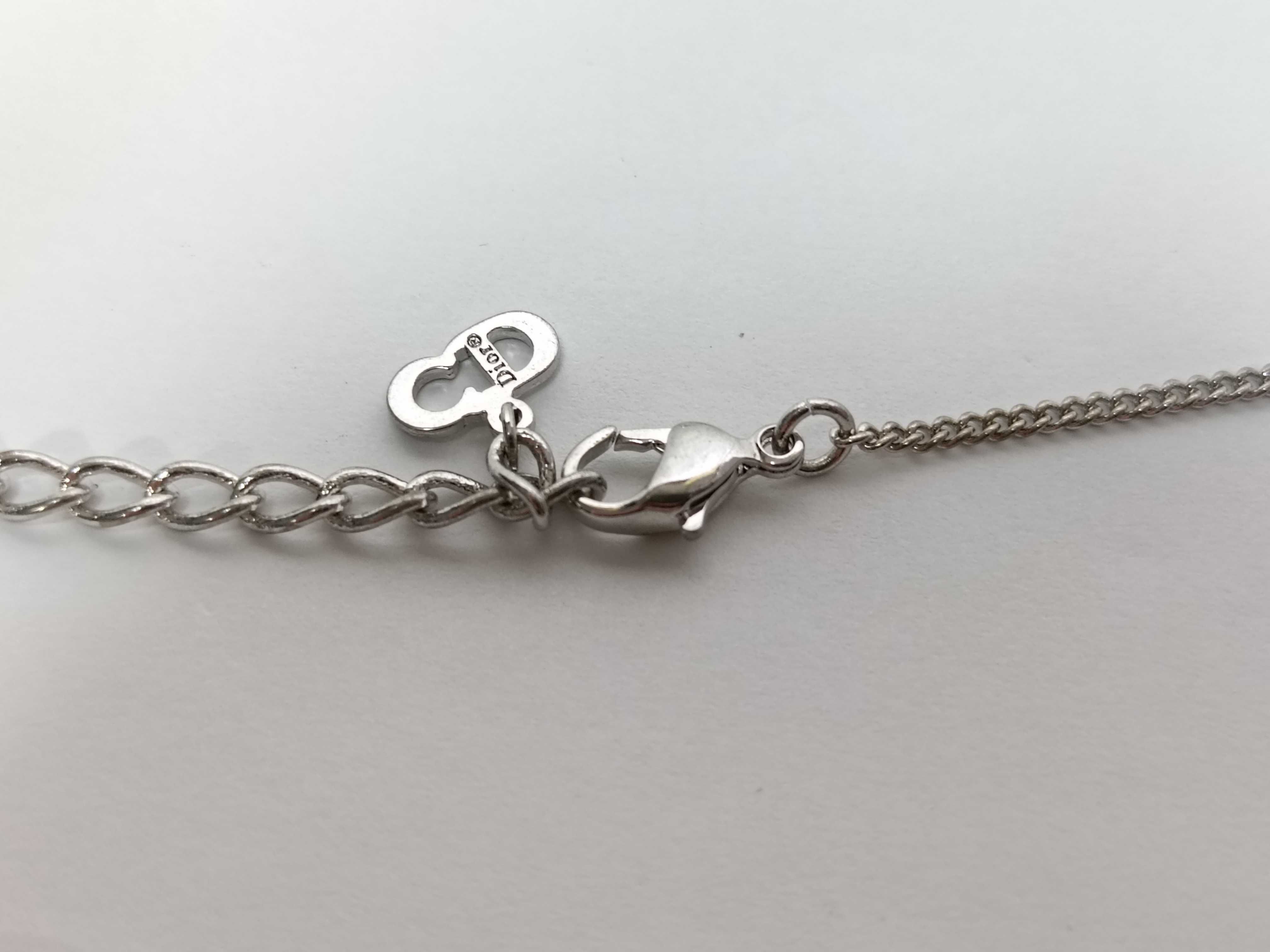 SV D mark heart necklace — view 4