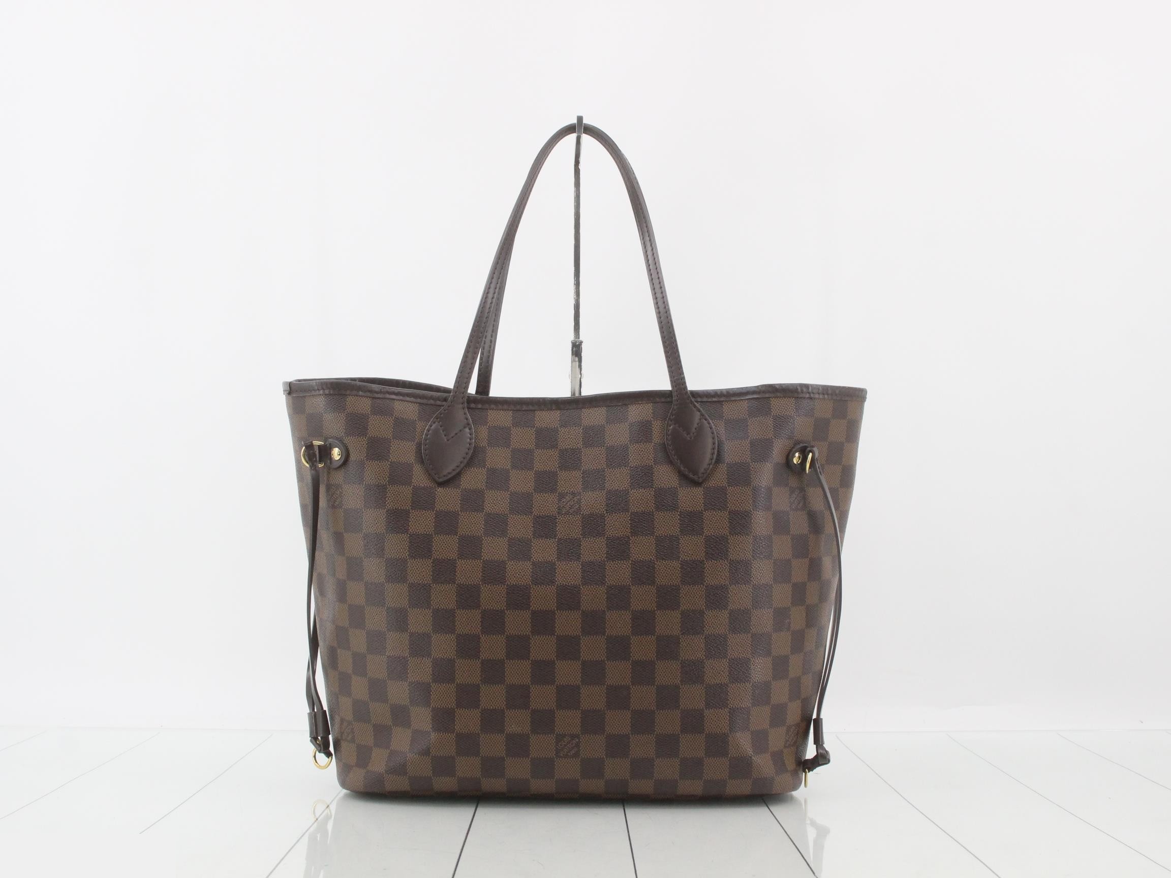 Damier Neverfull MM Rose Ballerine Tote N40598 — view 2