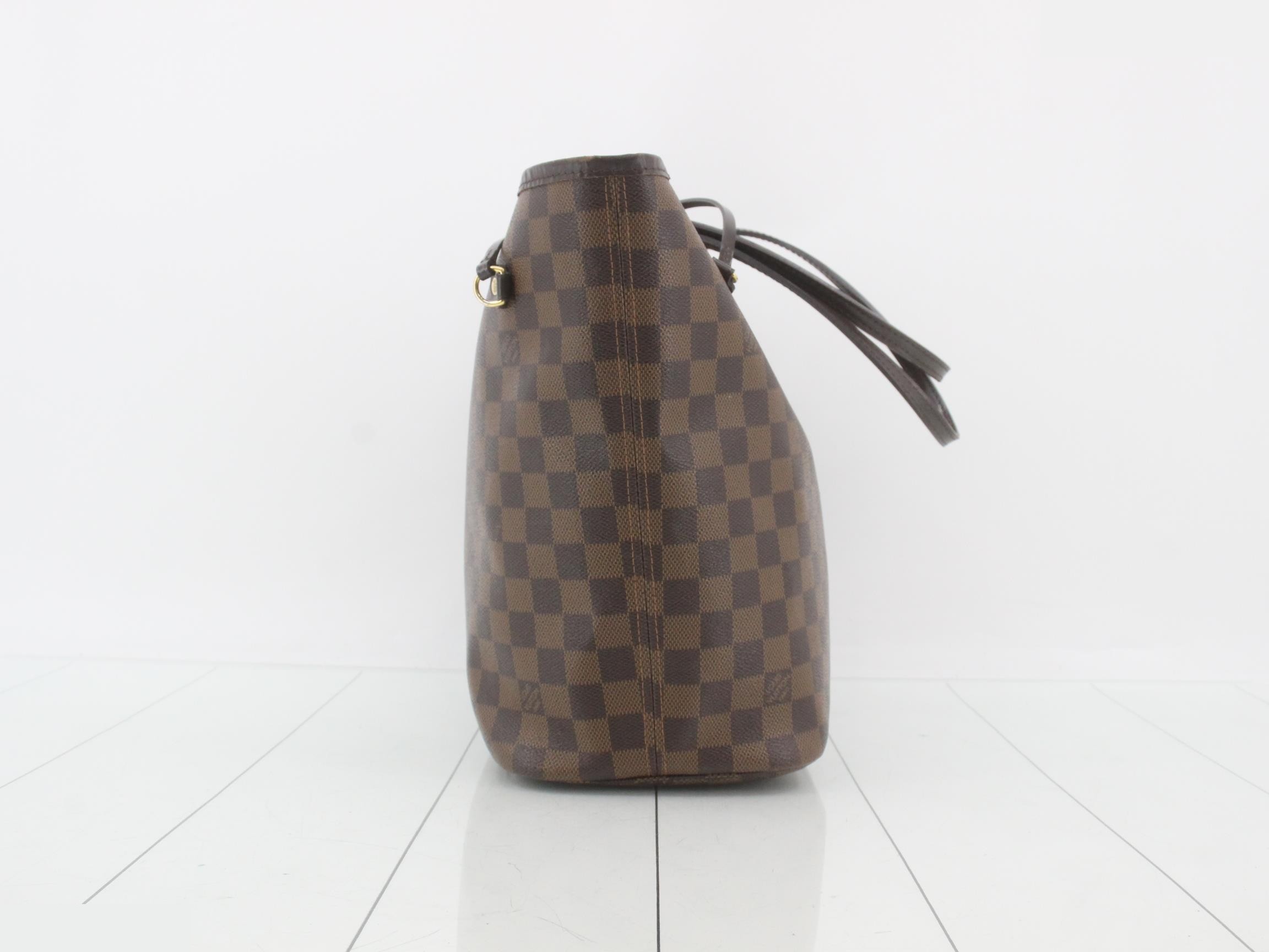 Damier Neverfull MM Rose Ballerine Tote N40598 — view 4