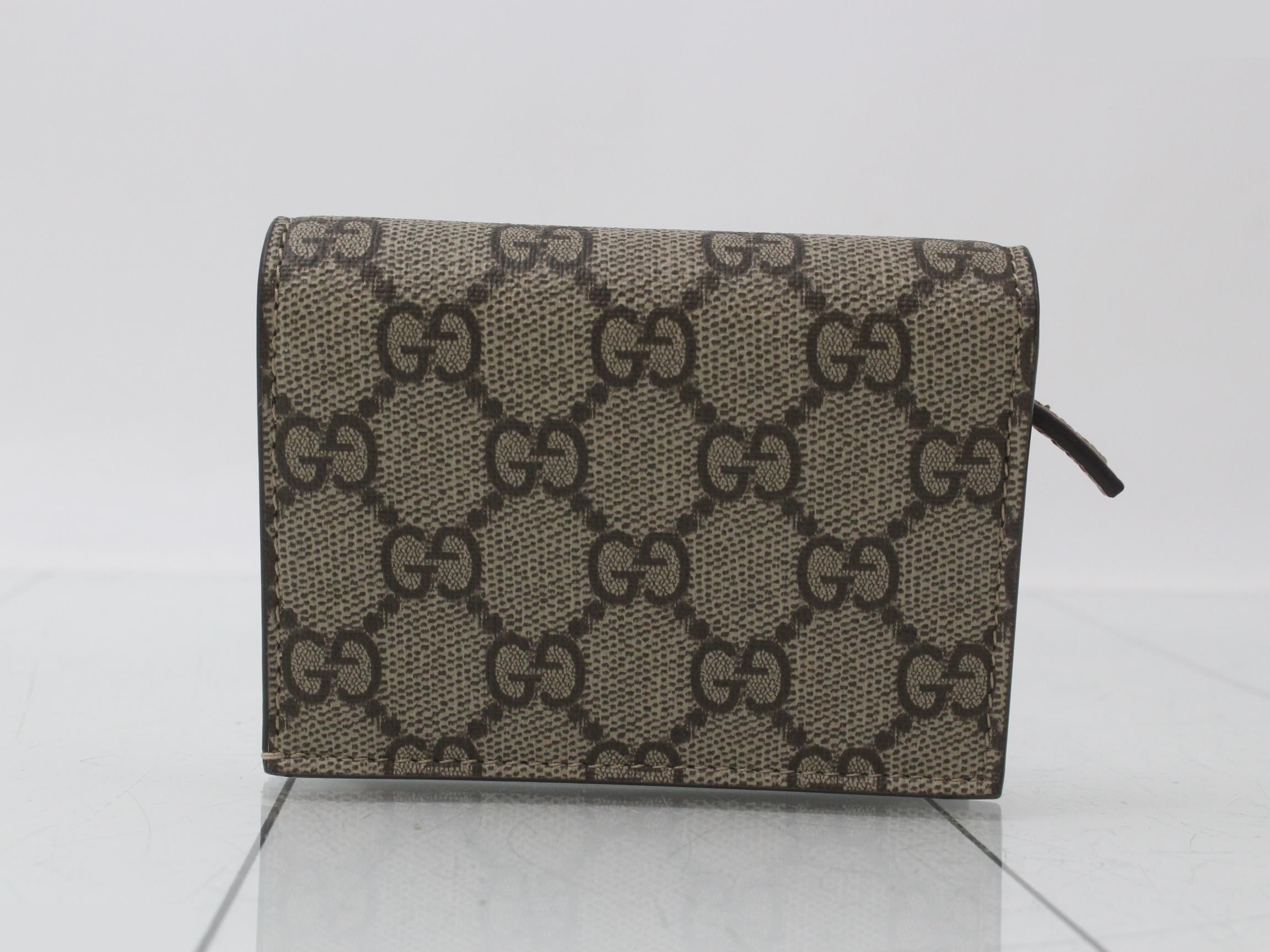 Supreme wallet — view 2