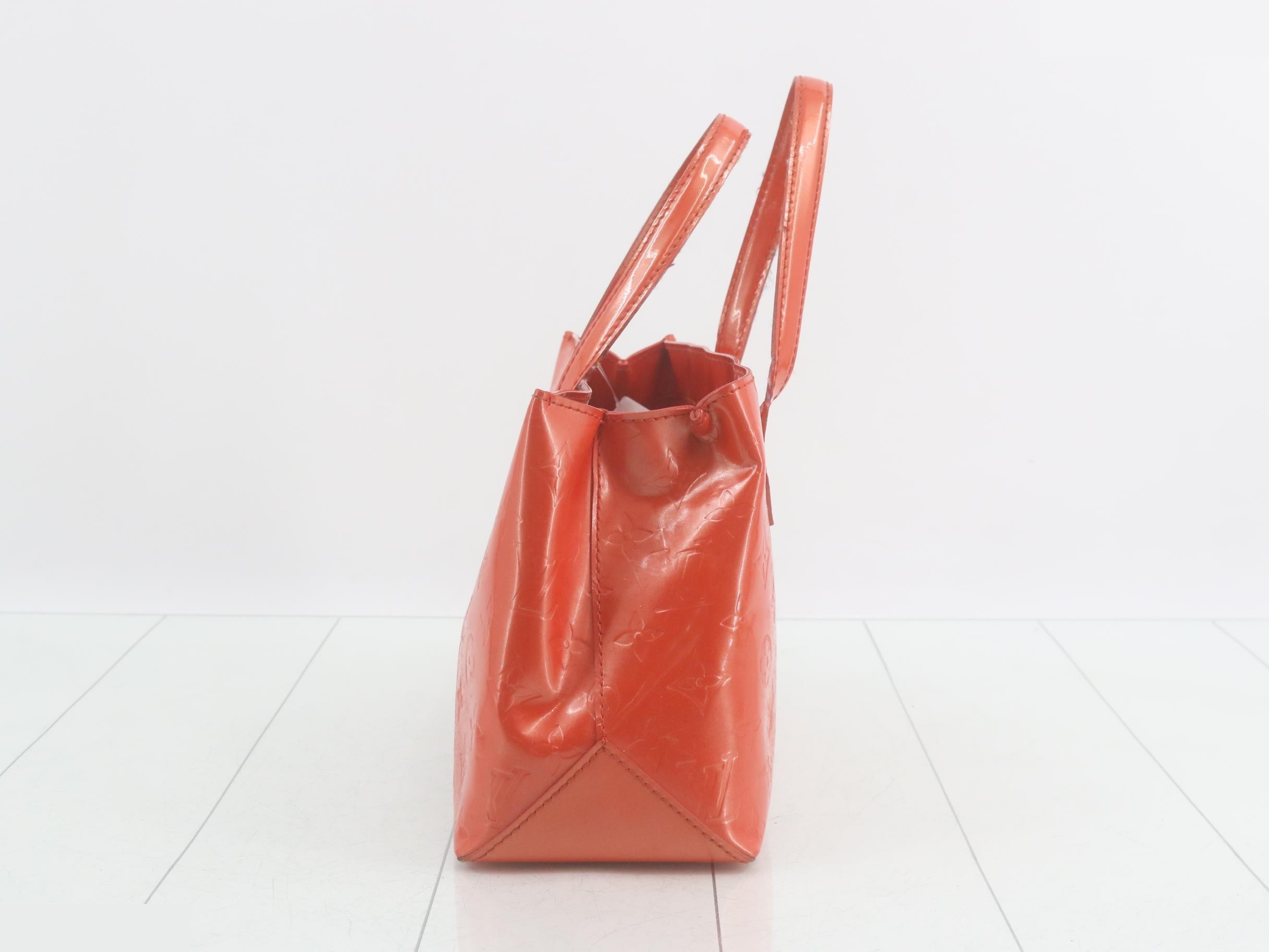 LV Vernis Wilshire Handbag — view 3