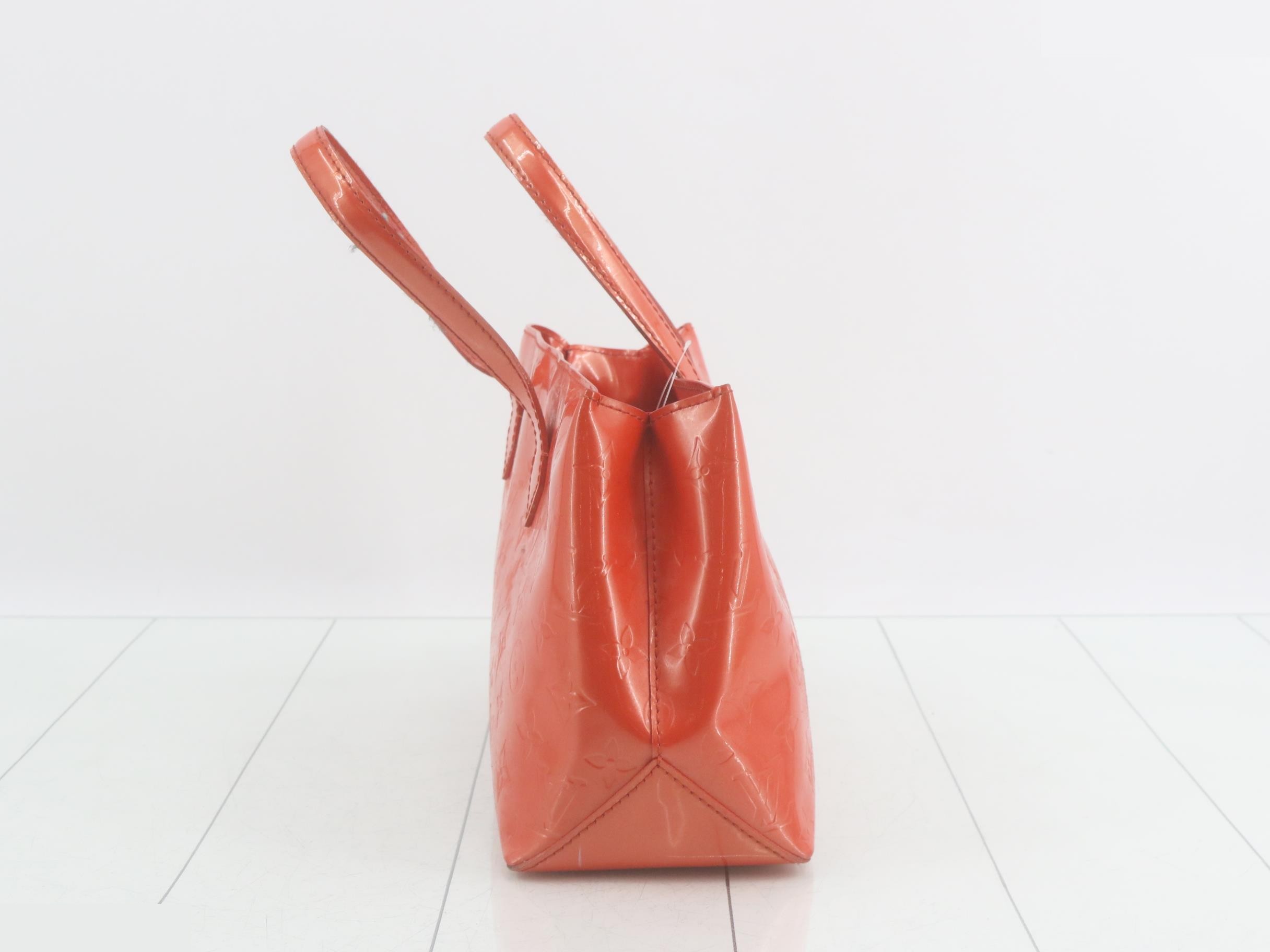 LV Vernis Wilshire Handbag — view 4