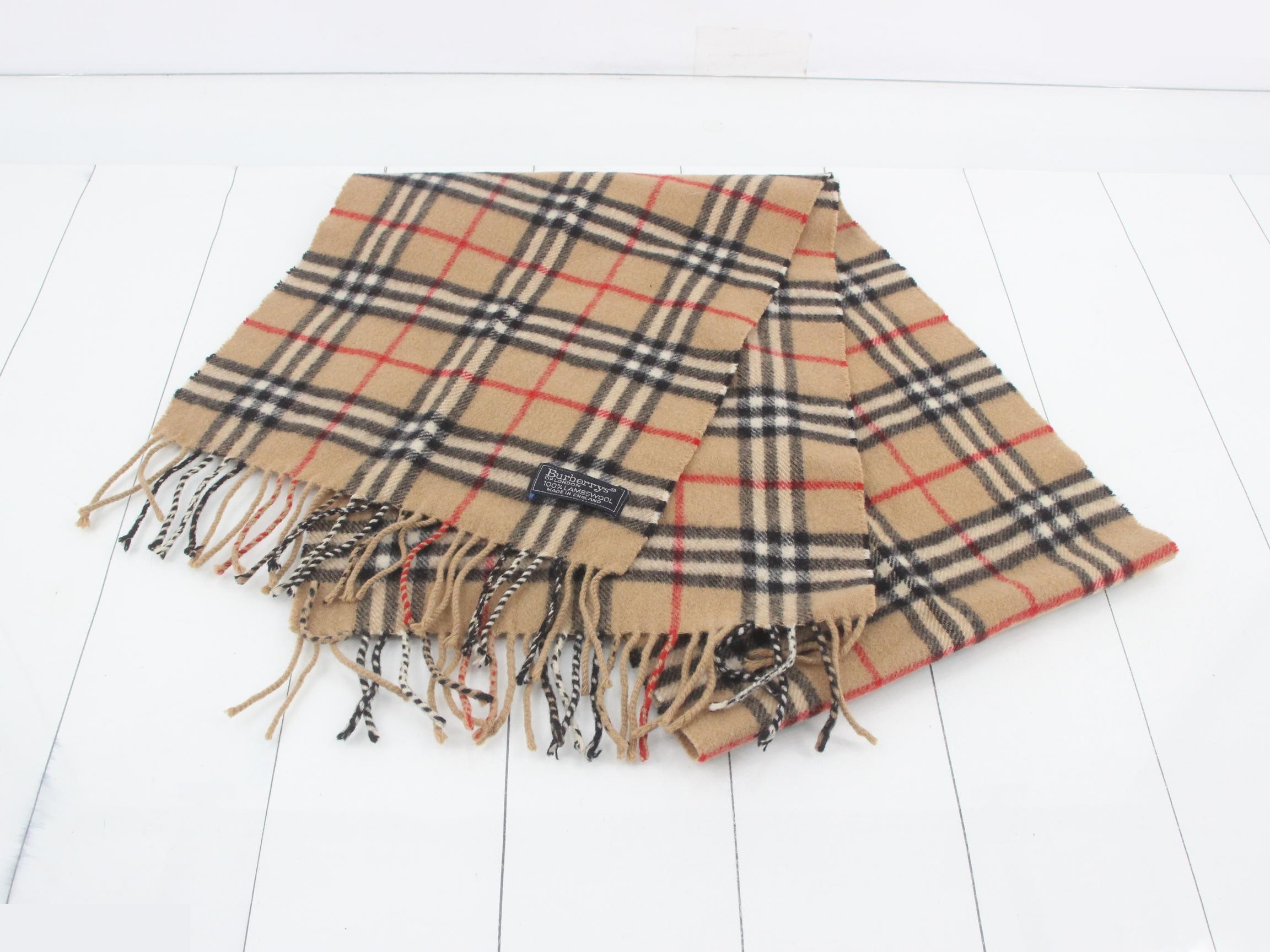 Other lines: Small items, accessories, and scarves — view 2