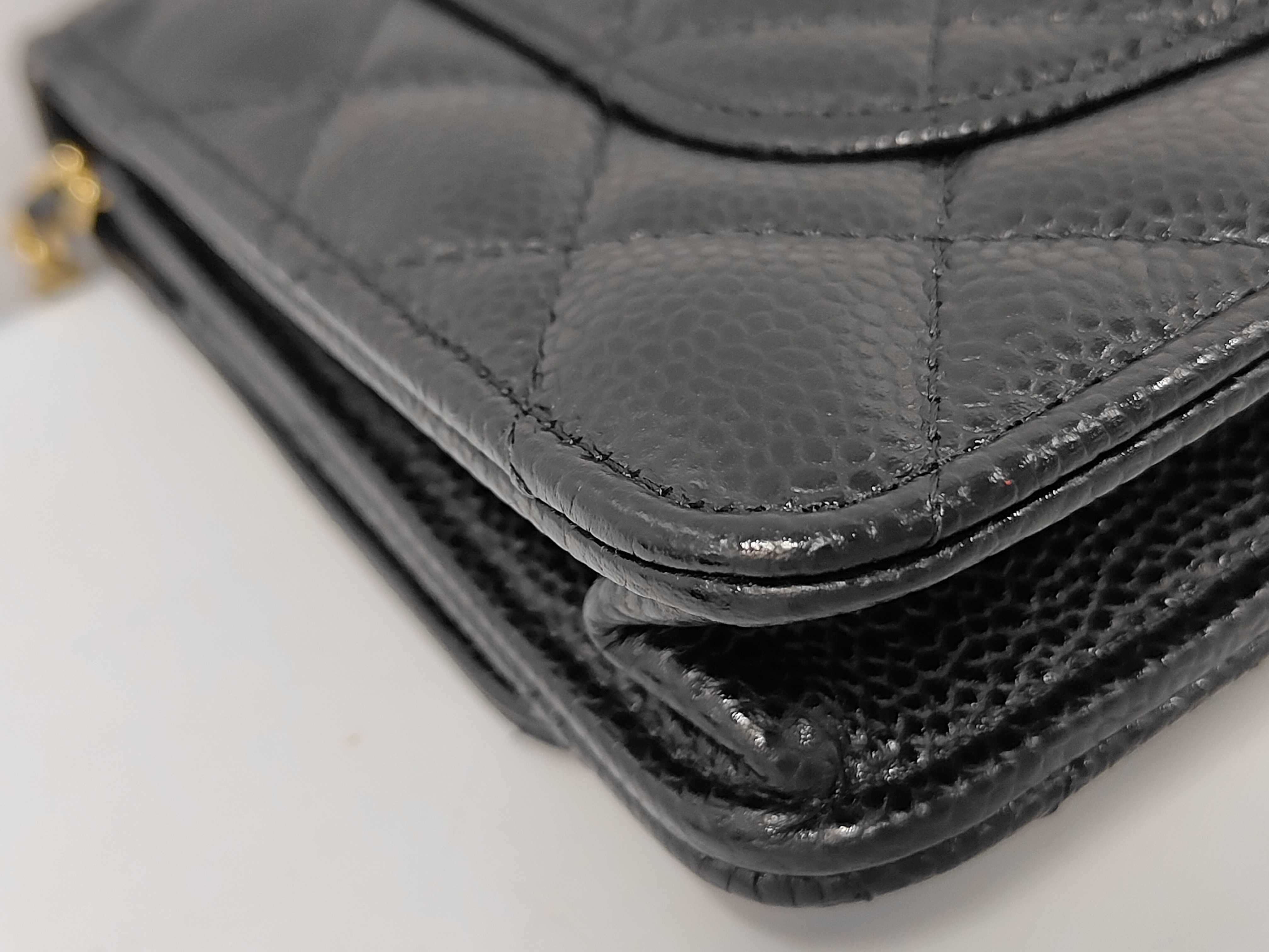 Matelassé Chain Wallet, Black Caviar Leather, Gold Hardware, AP0250 K7HNTL0C, Shoulder Bag — view 4