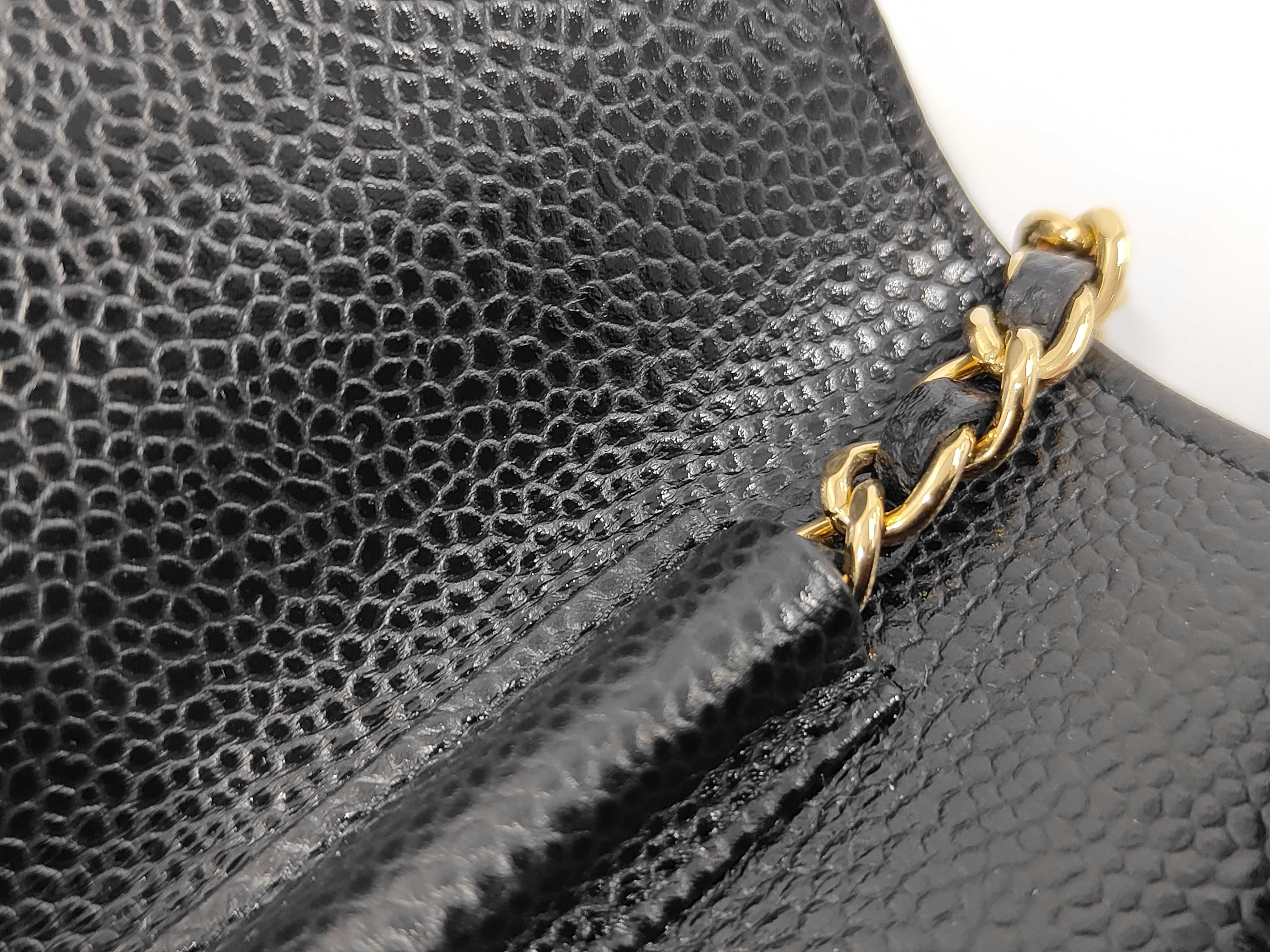 Matelassé Chain Wallet, Black Caviar Leather, Gold Hardware, AP0250 K7HNTL0C, Shoulder Bag — view 10