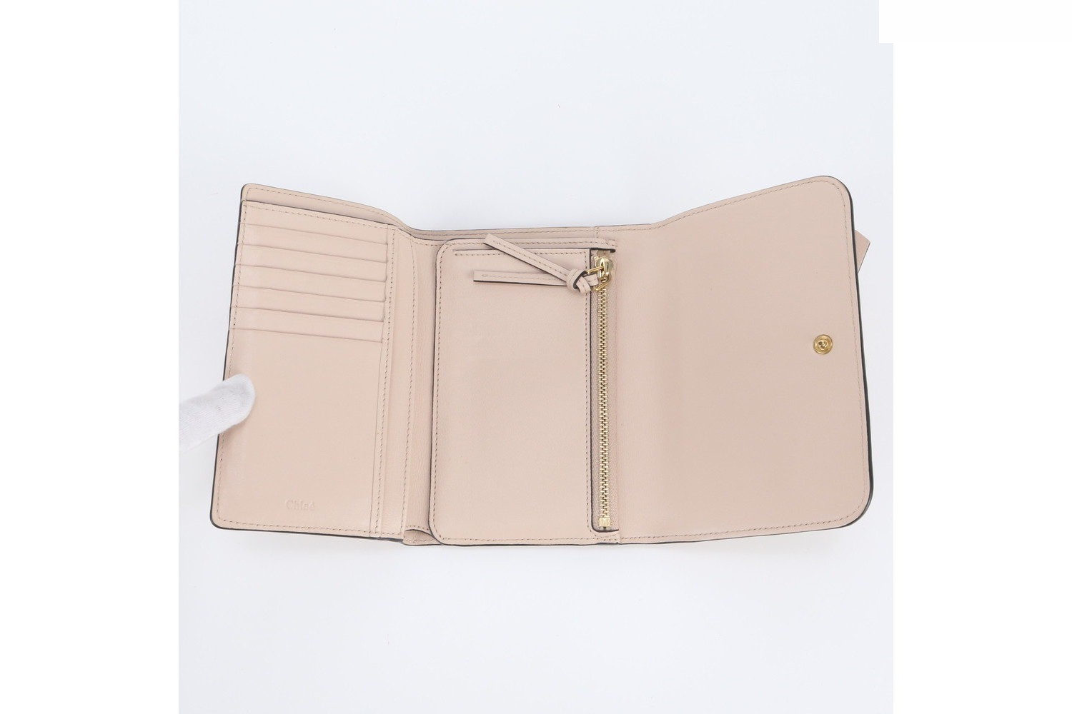 Hologram sticker included Alphabet leather trifold wallet — view 6