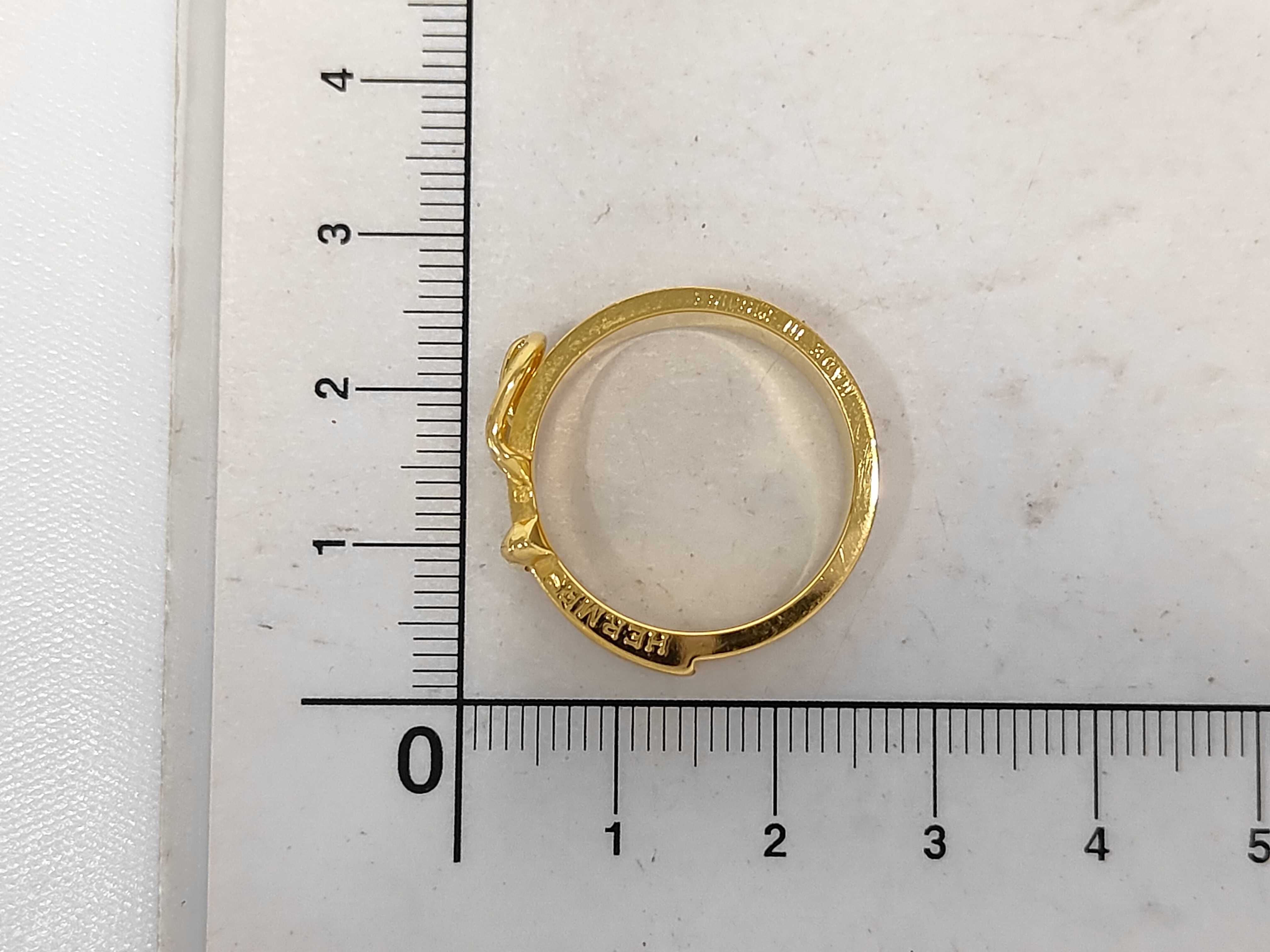 scarf ring, Ceinture, gold hardware, Hermes accessories. — view 4