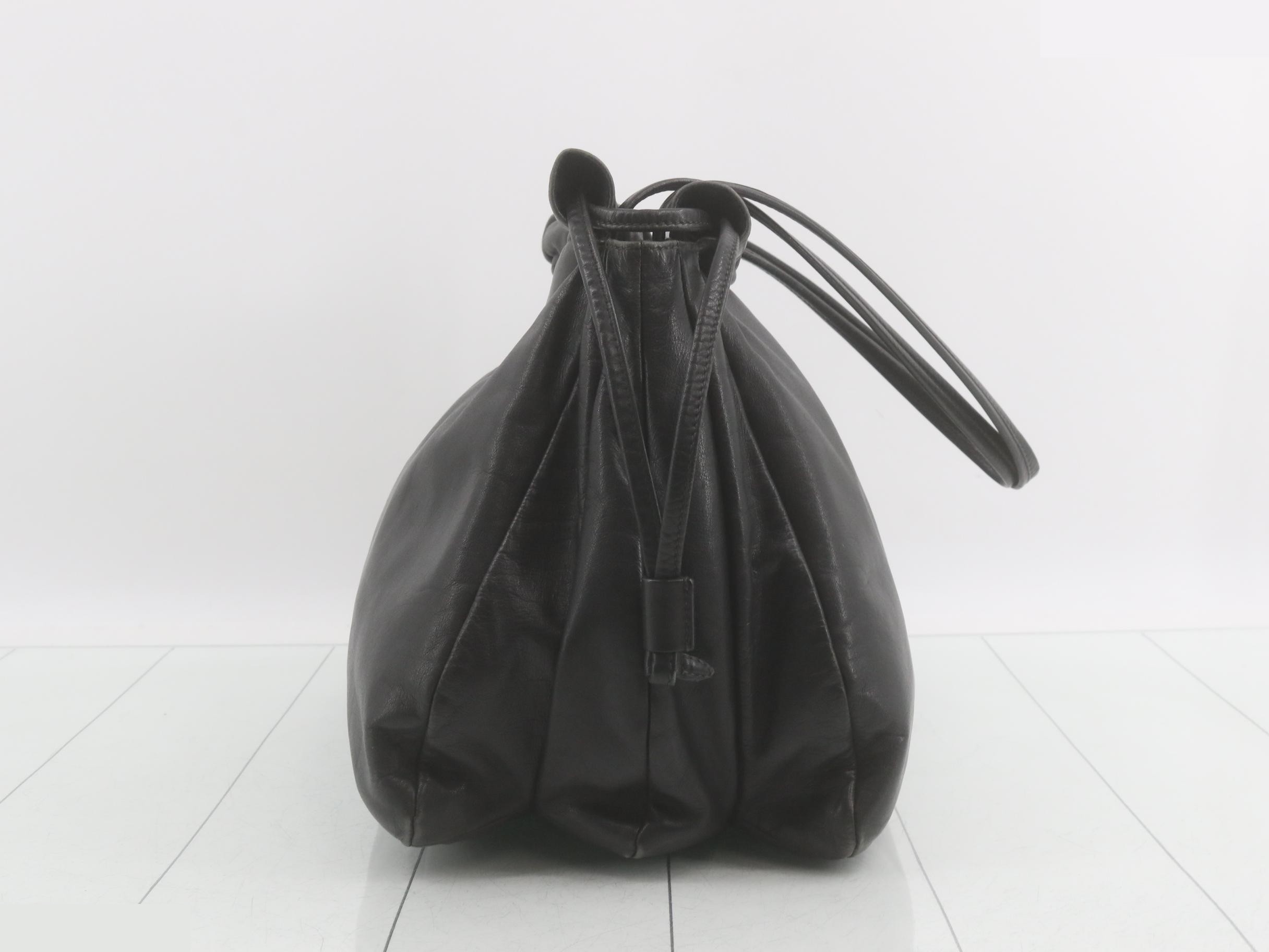 Other lines: Leather bags and shoulder bags — view 3