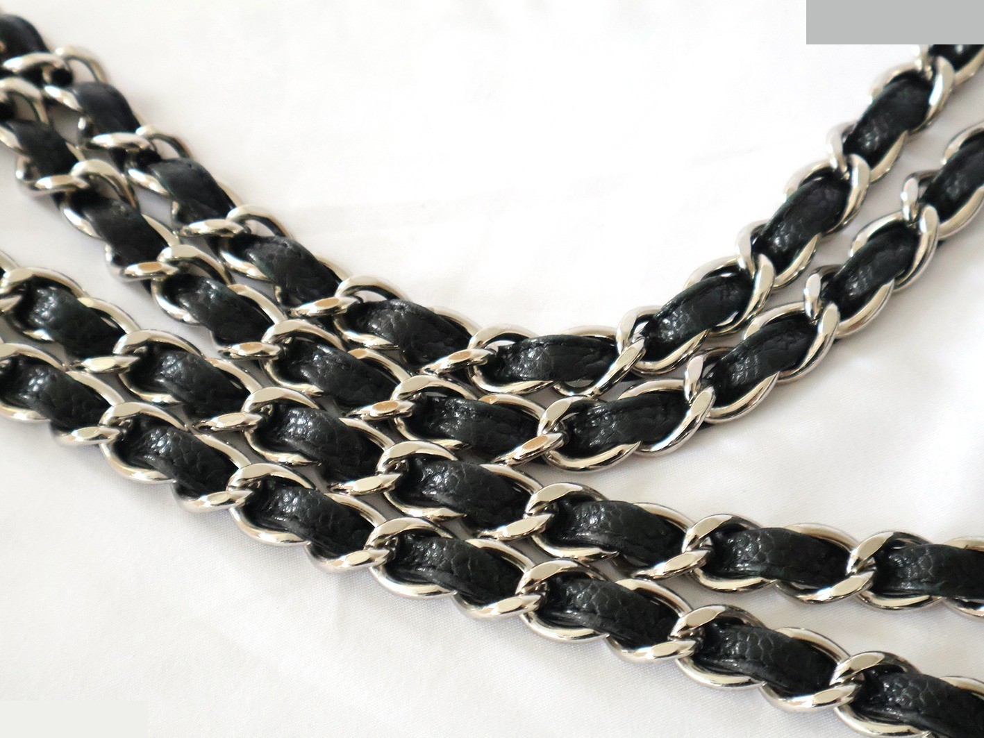 Caviar leather large matelassé double chain shoulder bag, black — view 9
