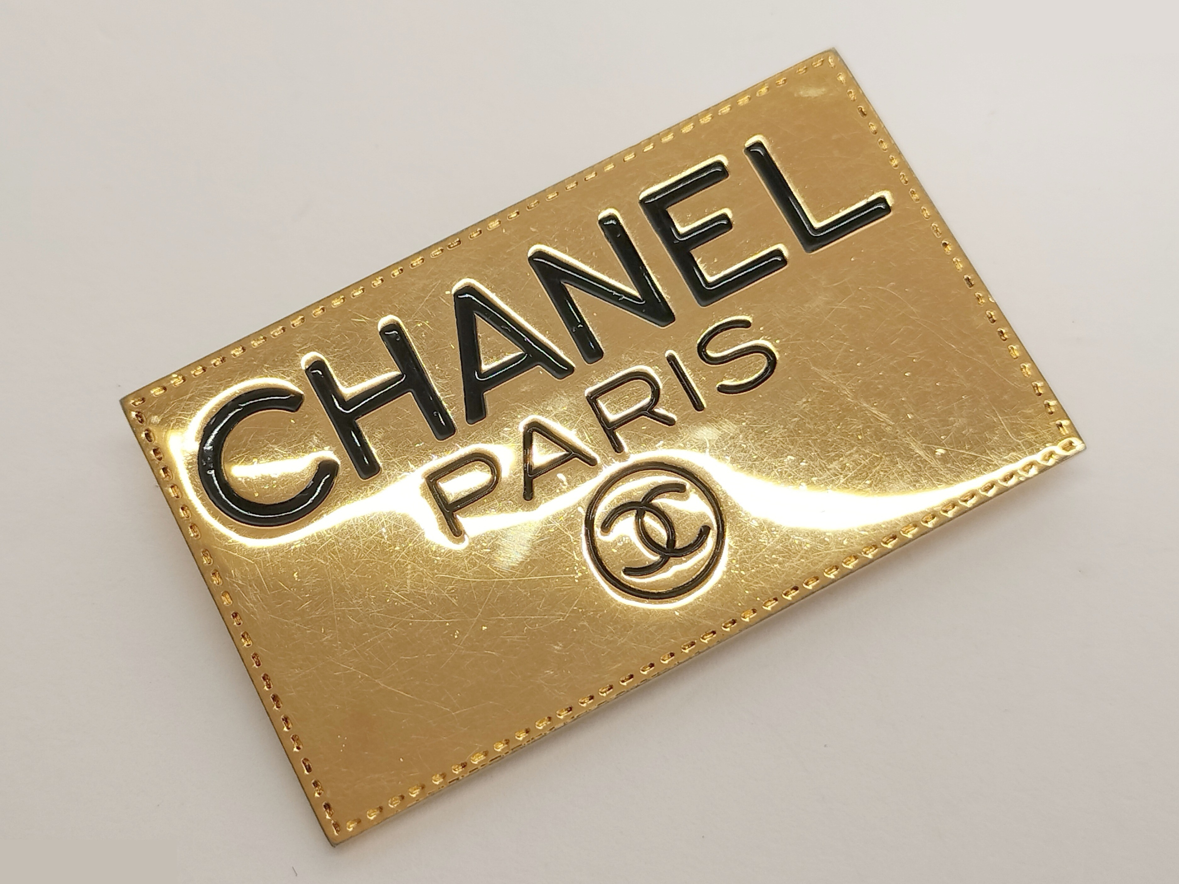Coco Logo Plate Gold Brooch — view 4