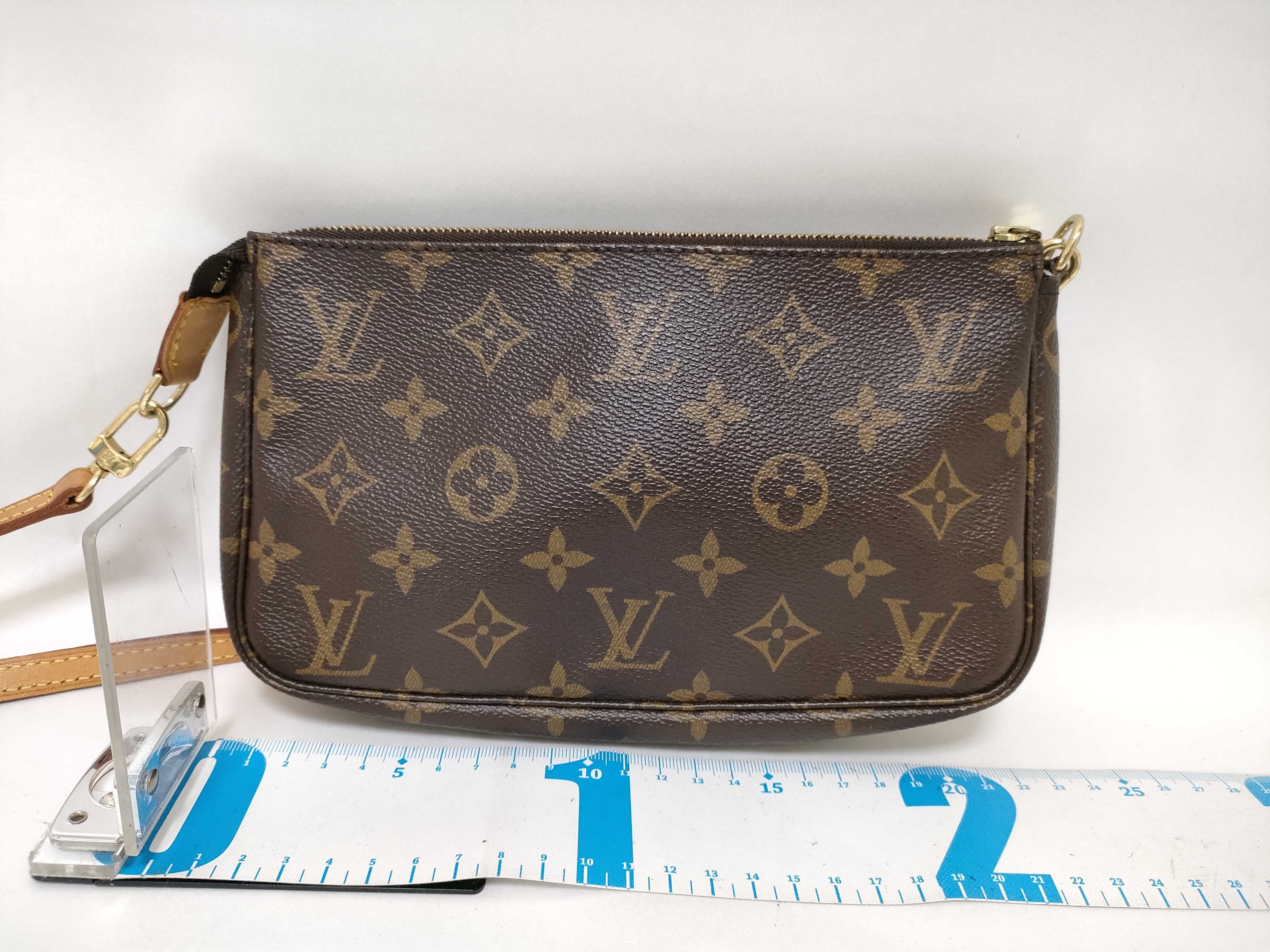 Monogram Bag Louis Vuitton Monogram Pochette Accessoires Shoulder Bag — view 2