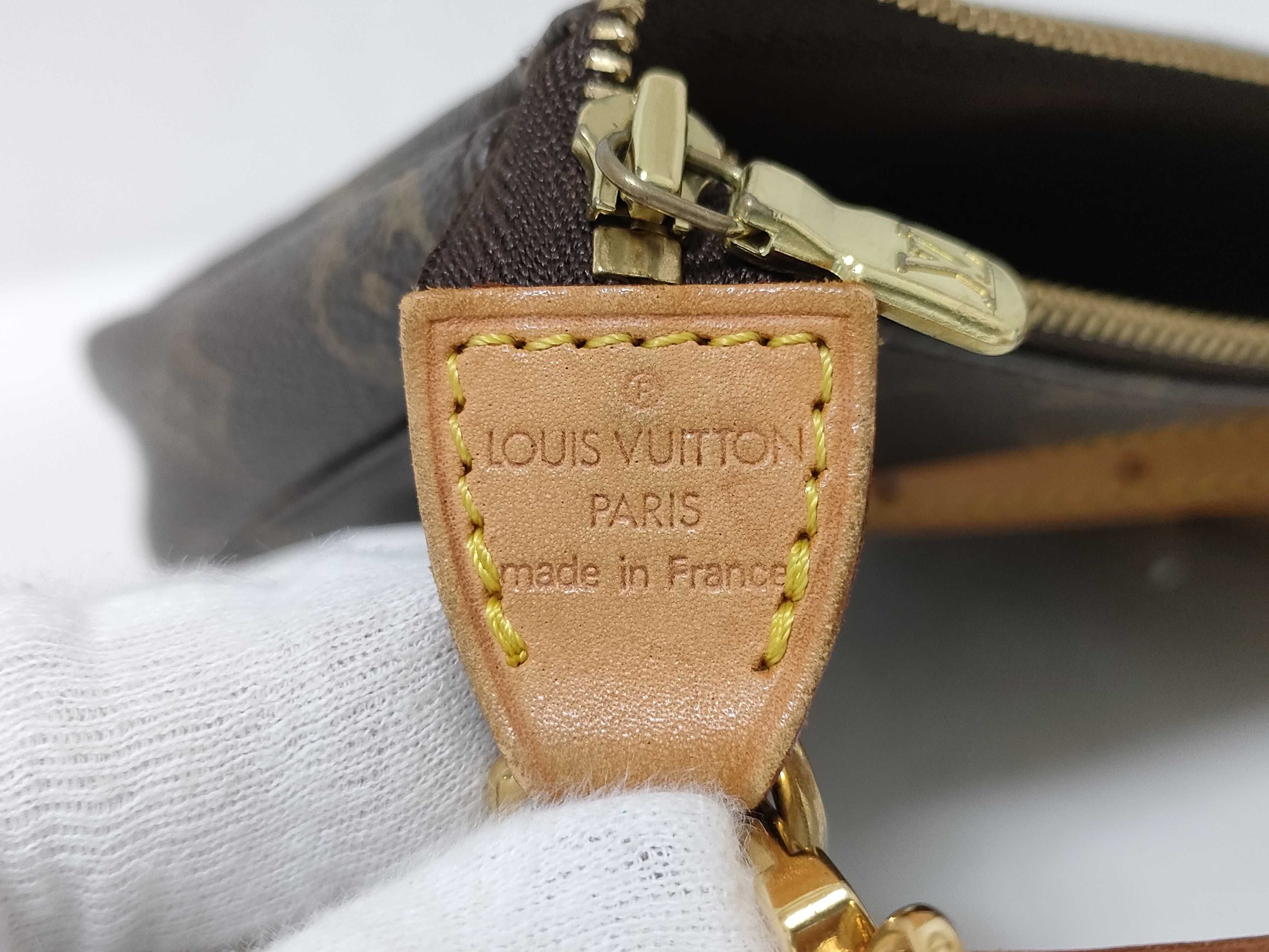 Monogram Bag Louis Vuitton Monogram Pochette Accessoires Shoulder Bag — view 11