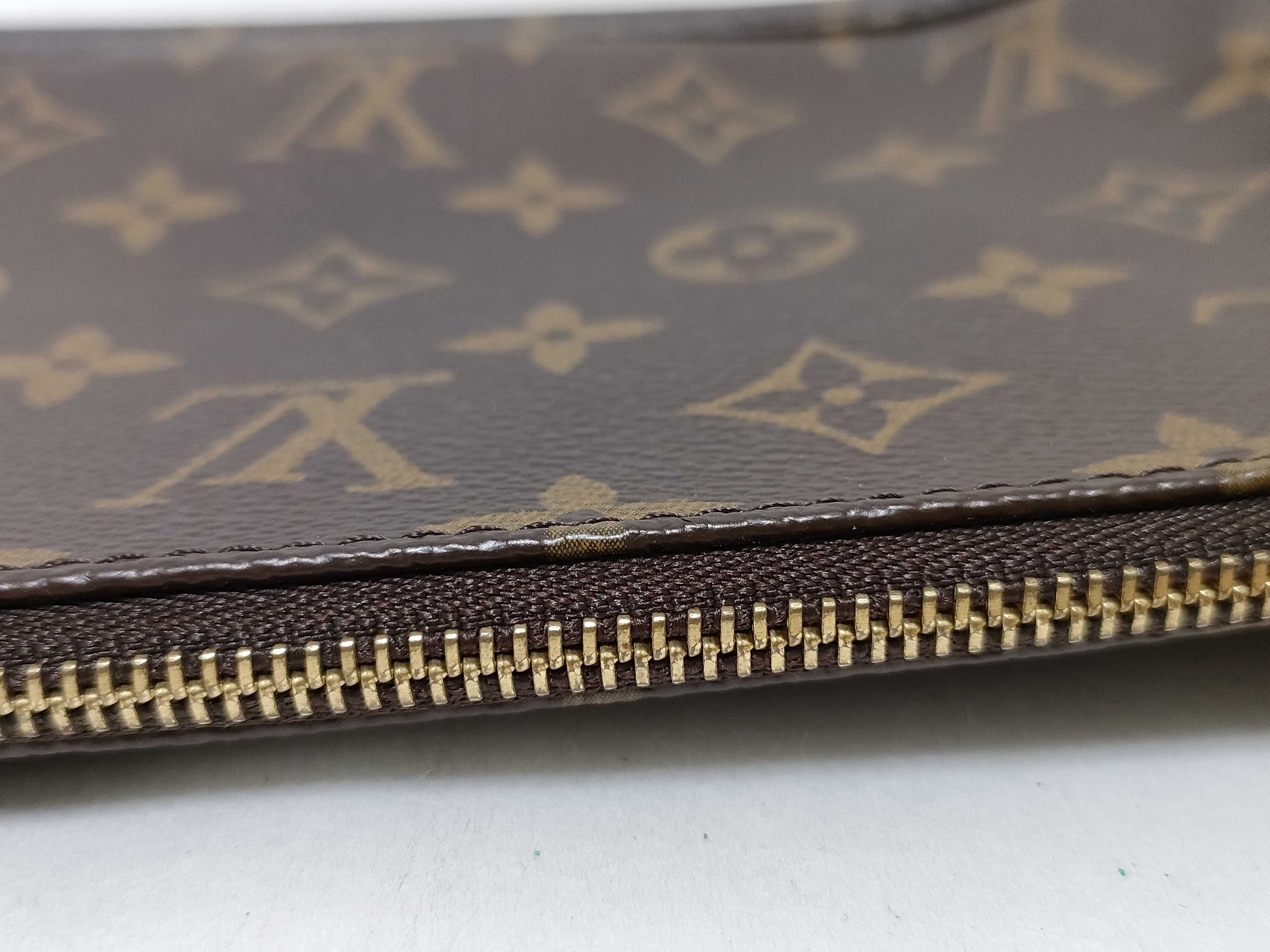 Monogram Bag Louis Vuitton Monogram Pochette Accessoires Shoulder Bag — view 8