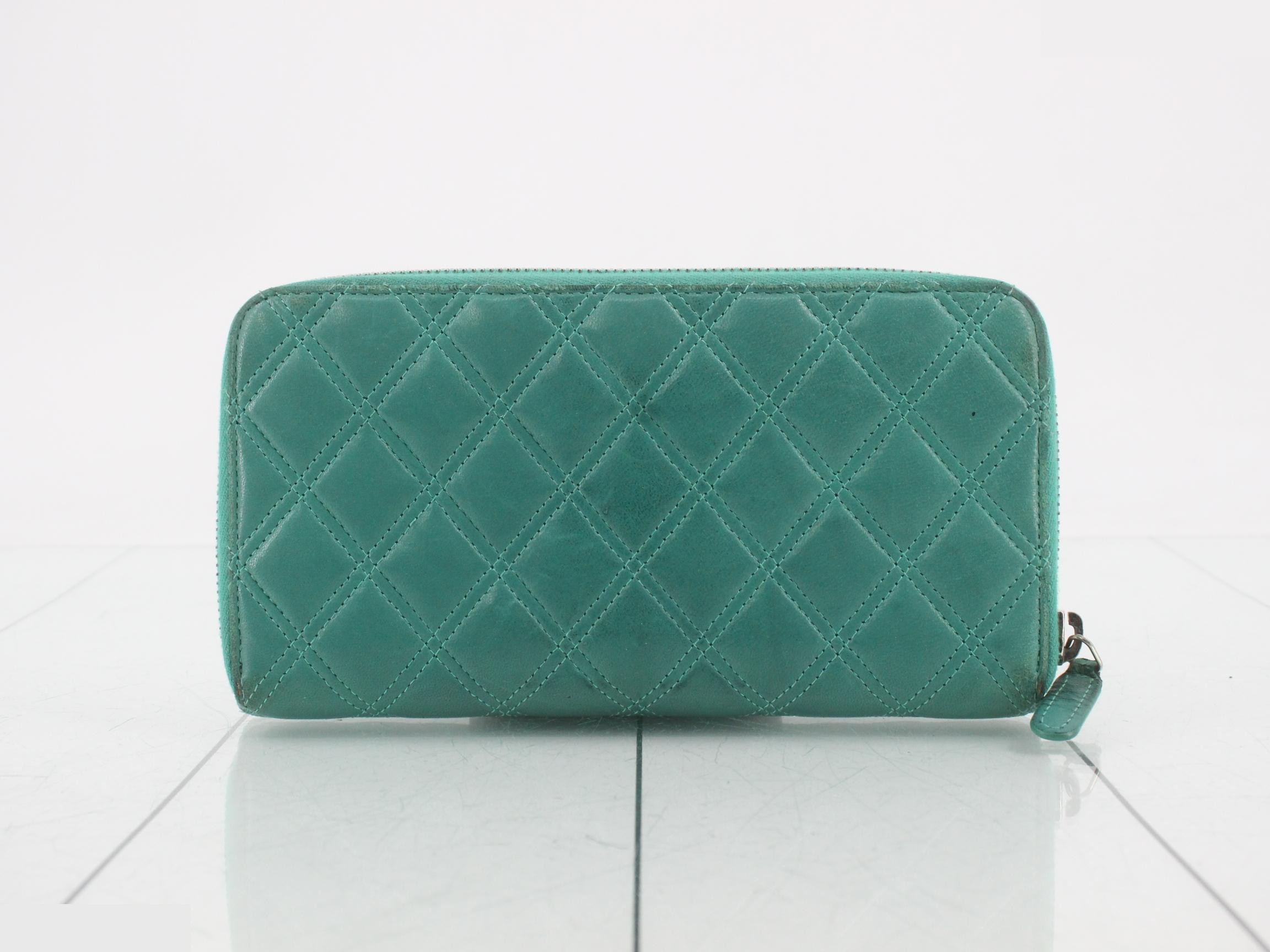 Bicolore Leather Round Zipper Long Wallet — view 2