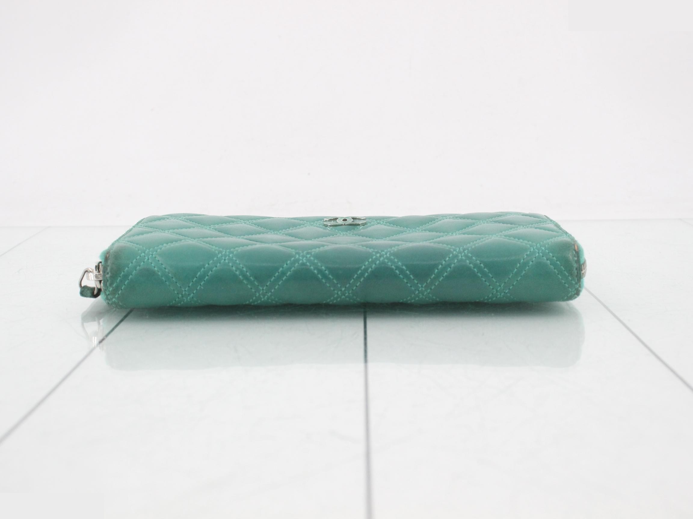 Bicolore Leather Round Zipper Long Wallet — view 3
