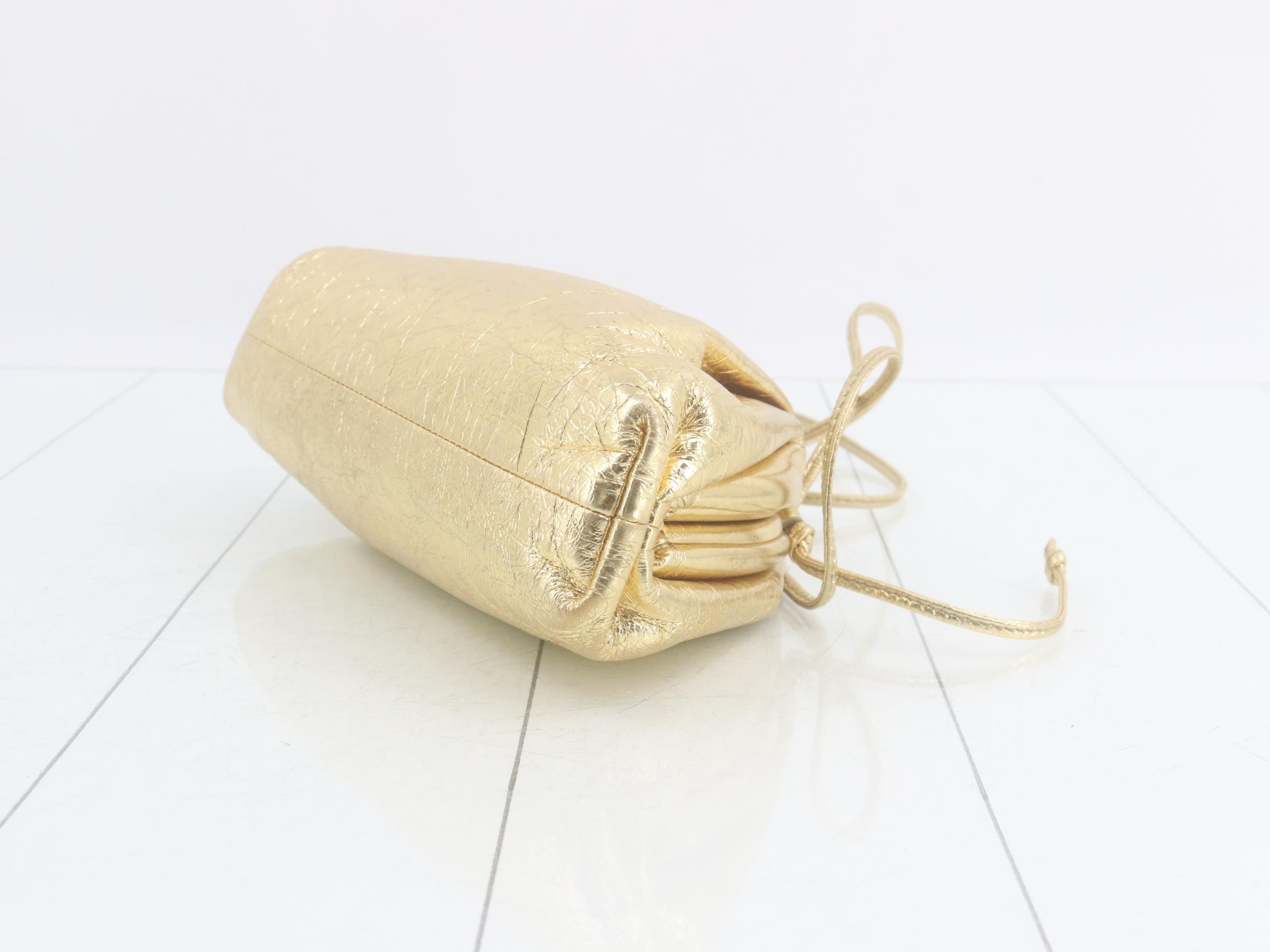 Gold shoulder bag — view 6