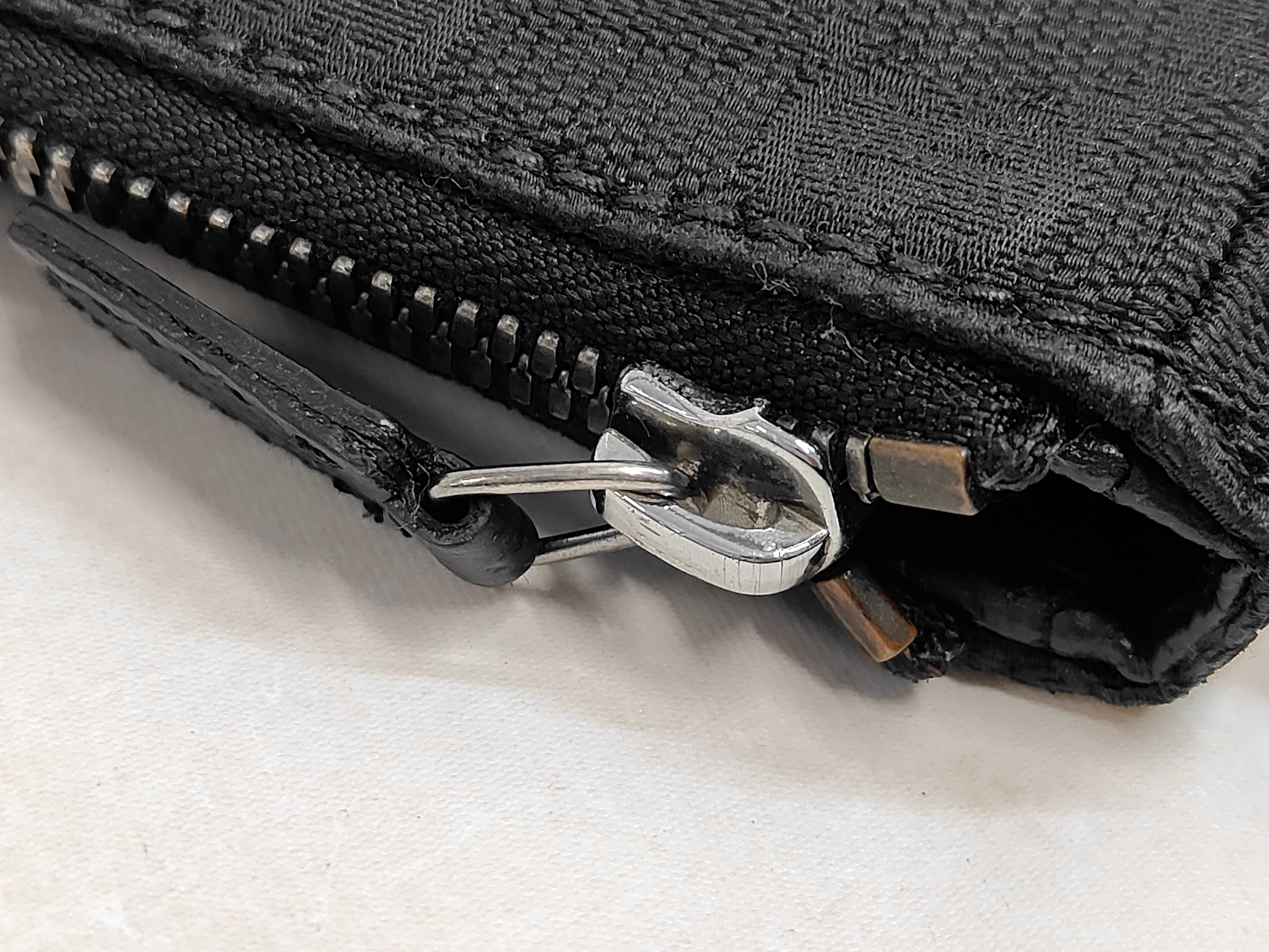 GG Canvas x Leather Shoulder Bag, Black — view 7