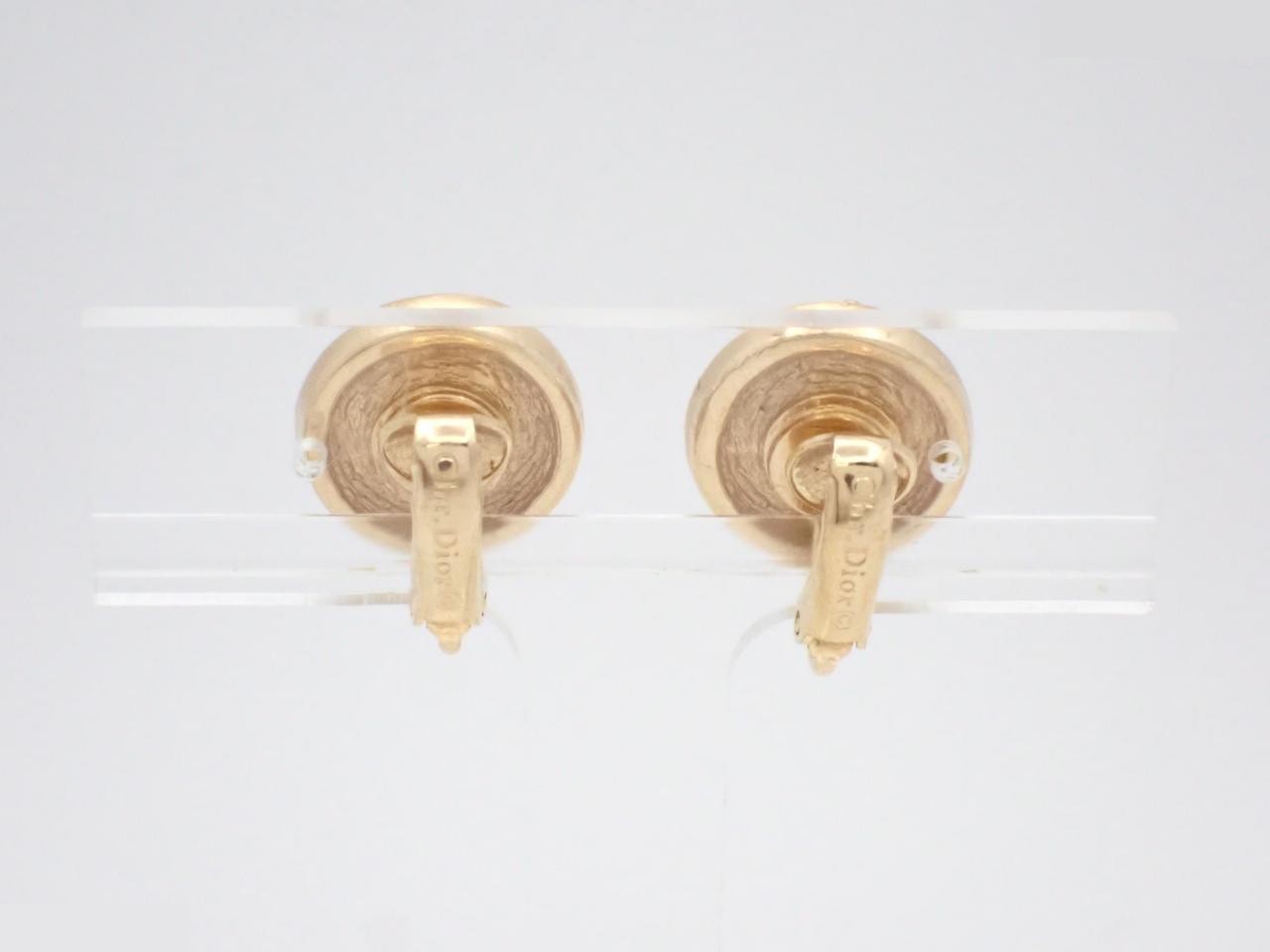 Other lines: Precious metals and earrings — view 2