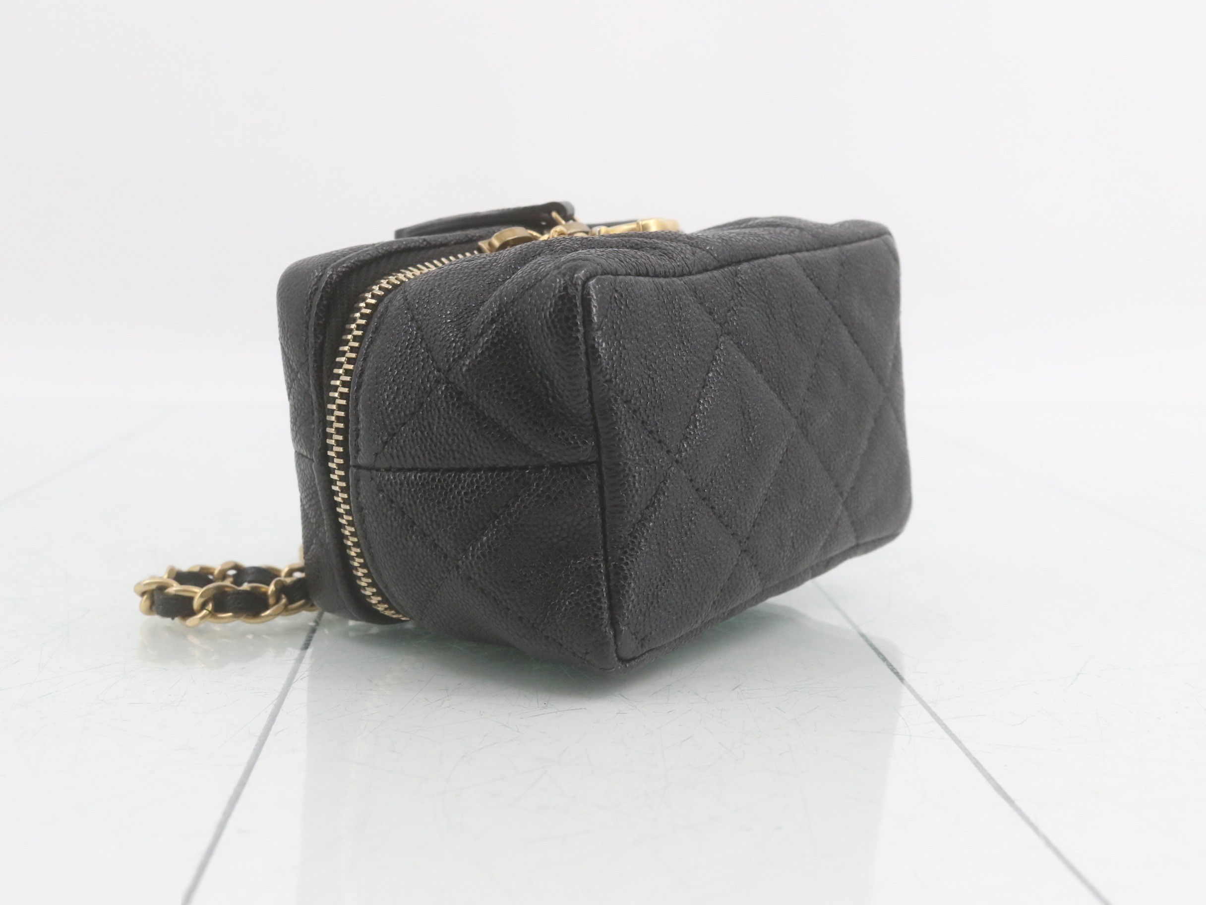 Matelassé (bag) - Shoulder bag — view 5