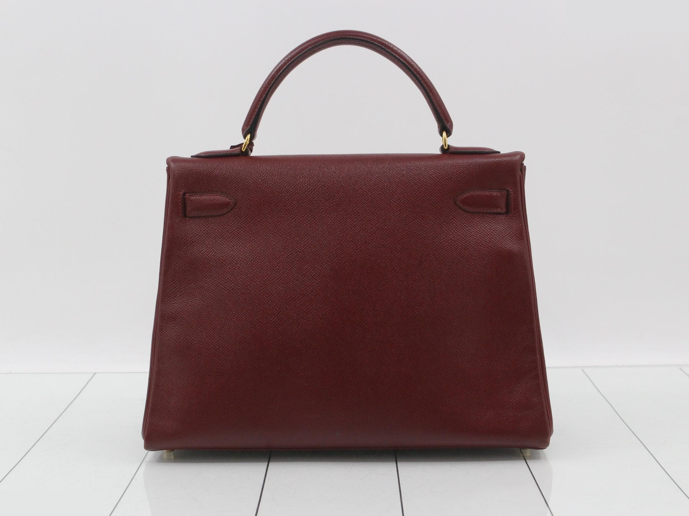 Kelly 32 Courchevel x Rouge H 2-Way Handbag Y Stamp — view 3