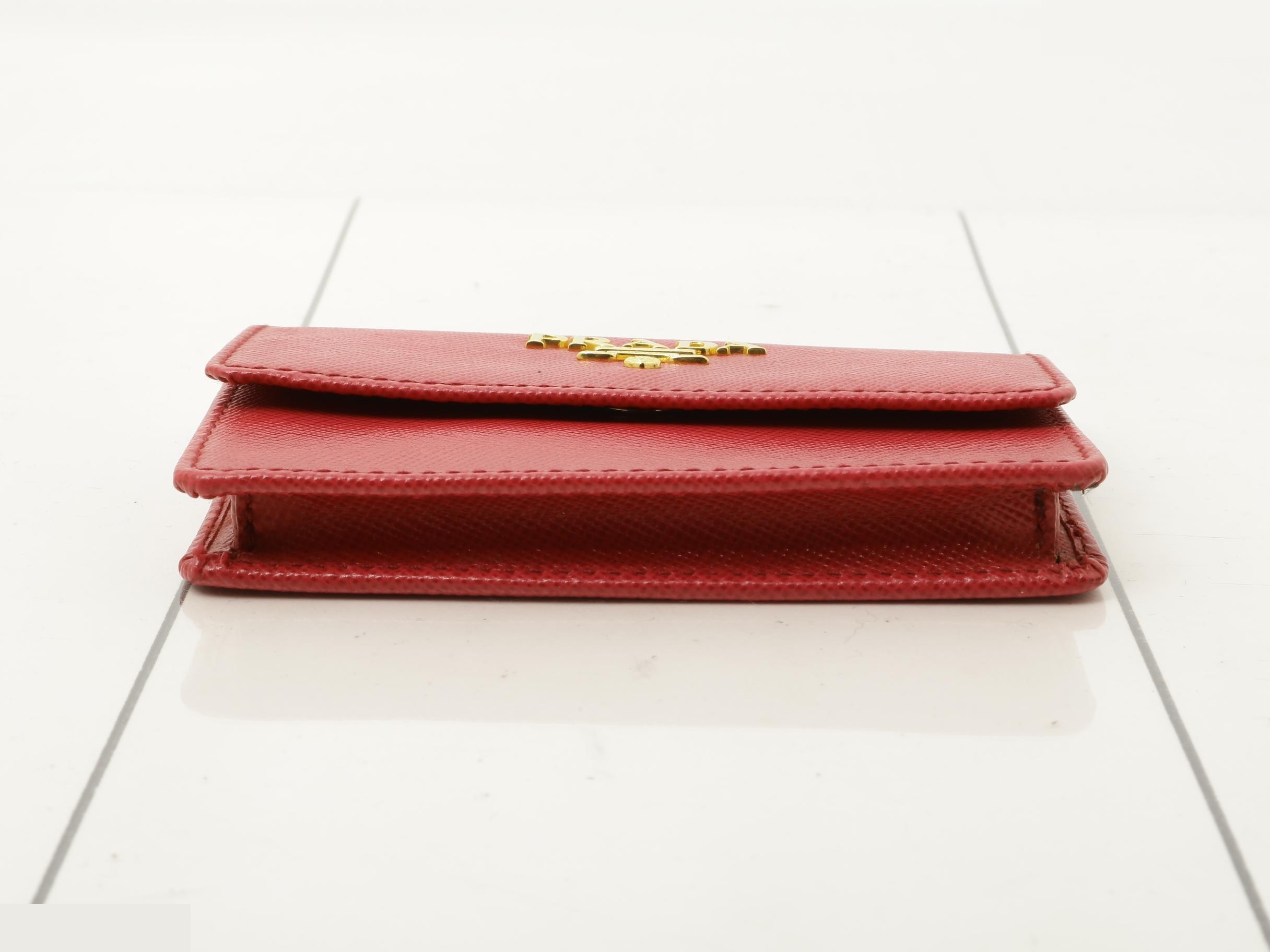 Other items: Bags, notebook covers, card cases, etc. — view 3