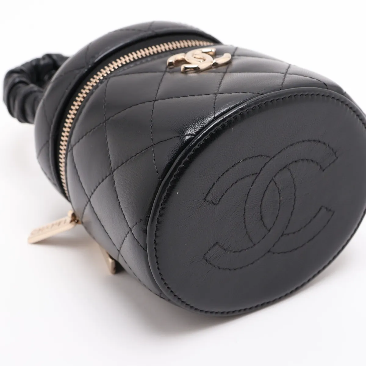 Matelassé Lambskin Vanity Bag, Black with Gold Hardware, 32063111, serial number in the 32 range. — view 4