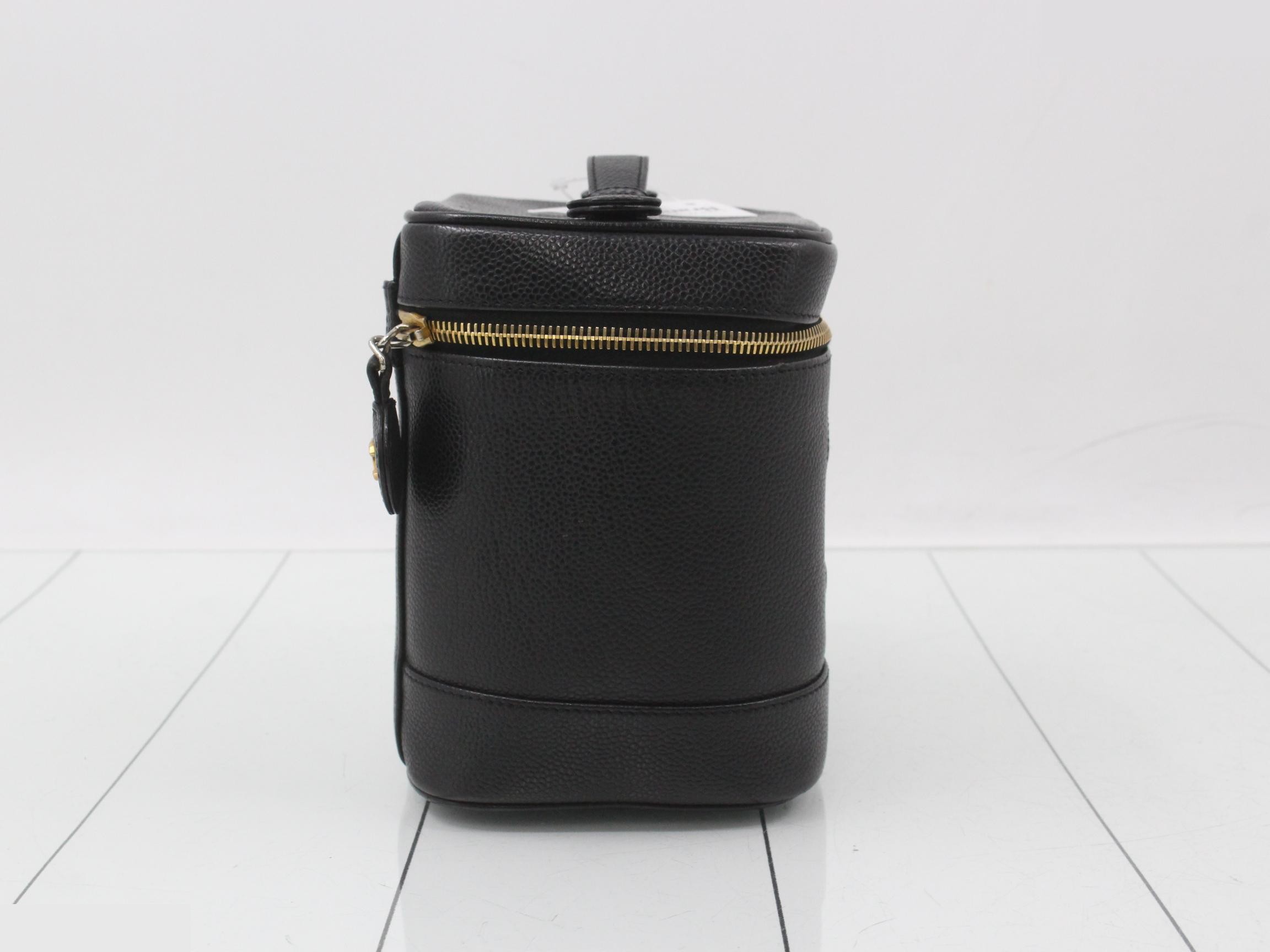 Caviar skin vanity bag — view 4
