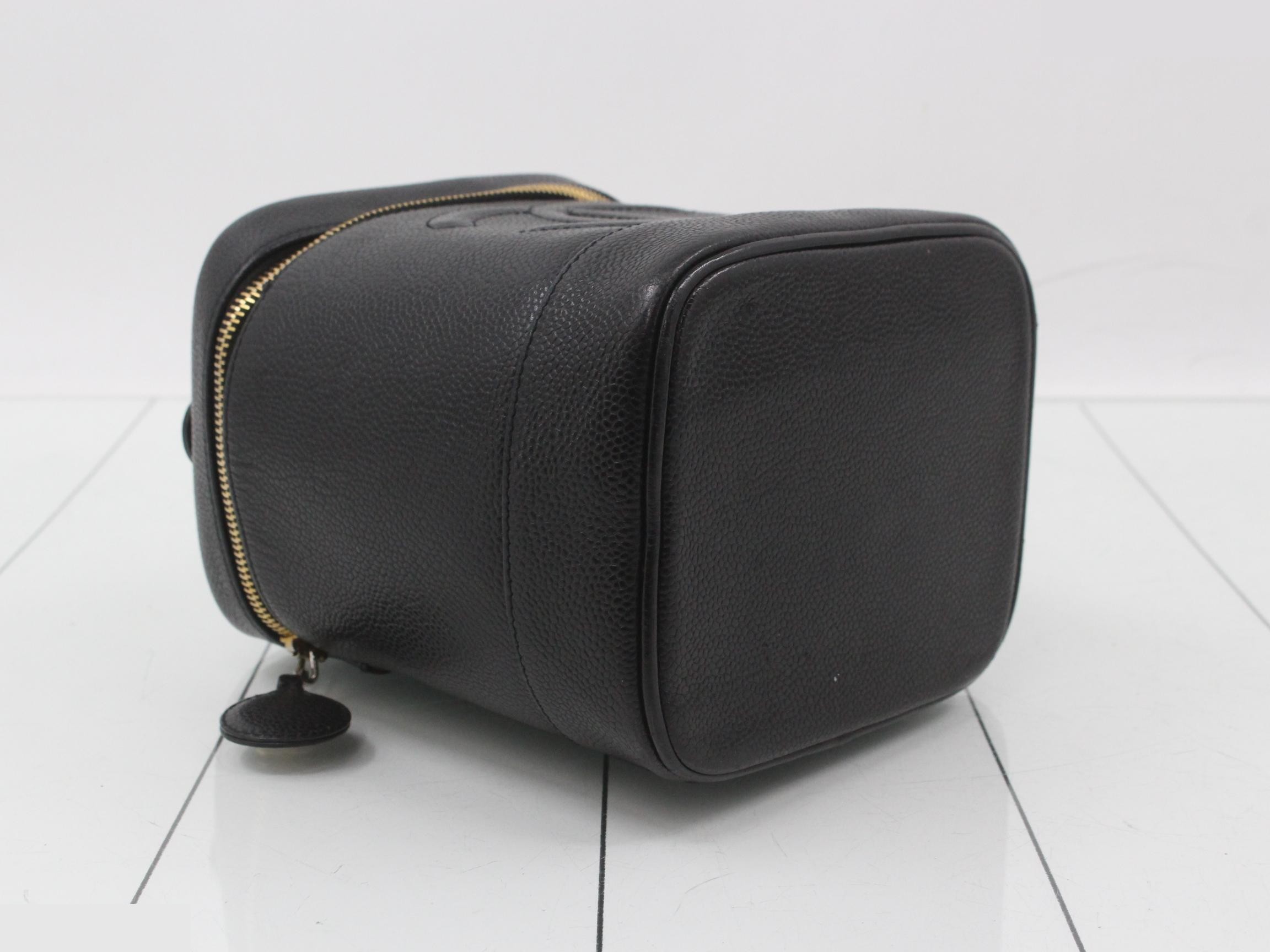 Caviar skin vanity bag — view 5