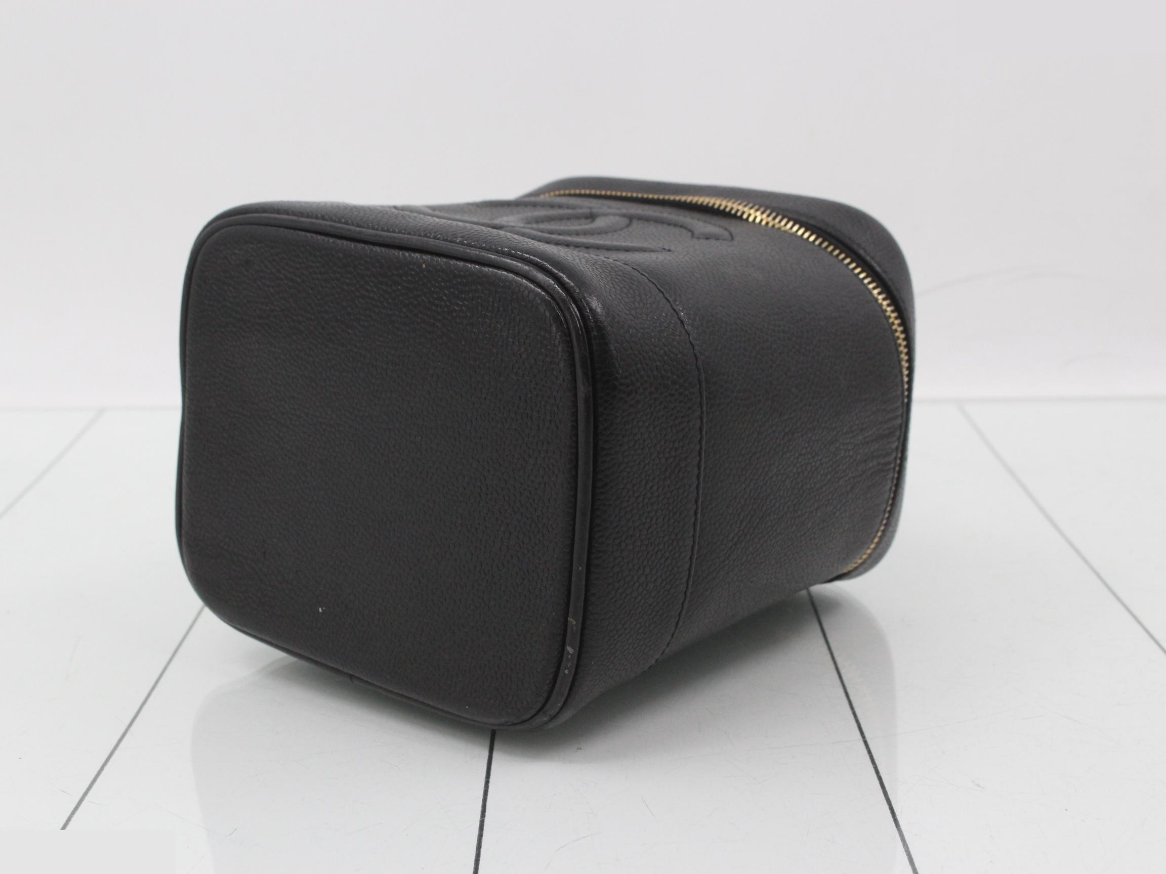 Caviar skin vanity bag — view 6