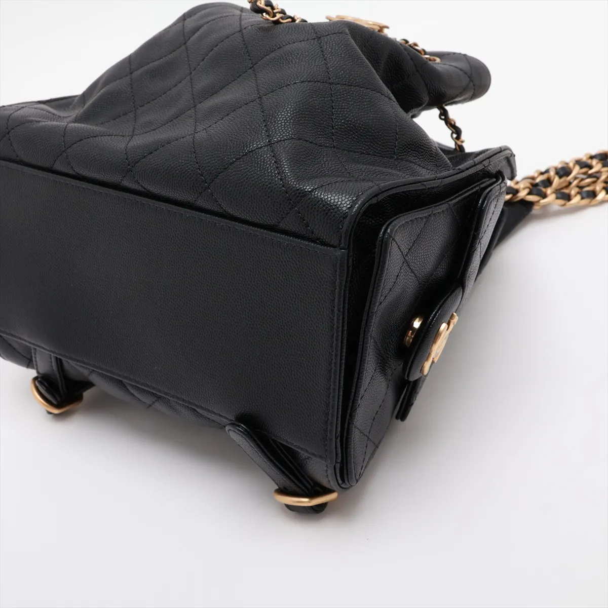 [Individually packaged] Chanel Matelassé Caviar Skin Chain Backpack, Black with Gold Hardware, E9913A57, Random Plate — view 3