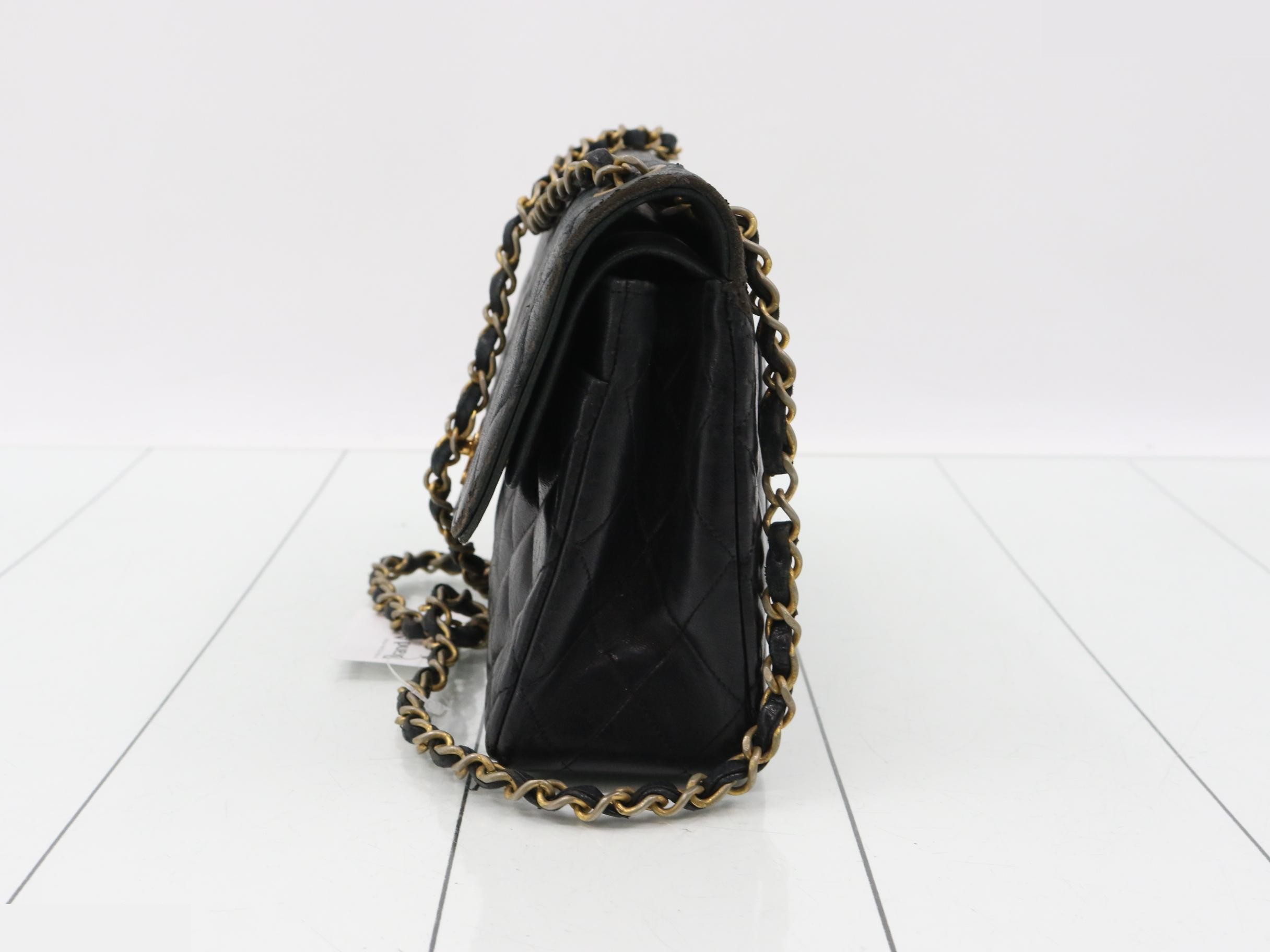 Double flap, double chain matelassé 25, lambskin — view 3