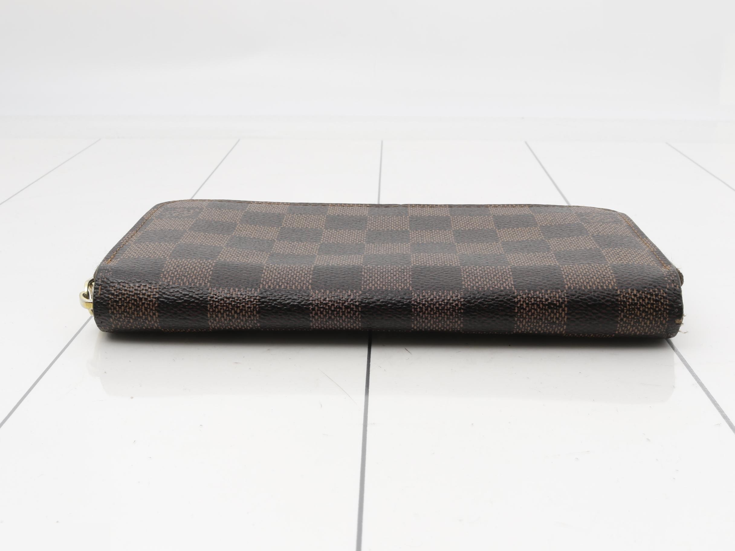 Zippy Wallet — view 3