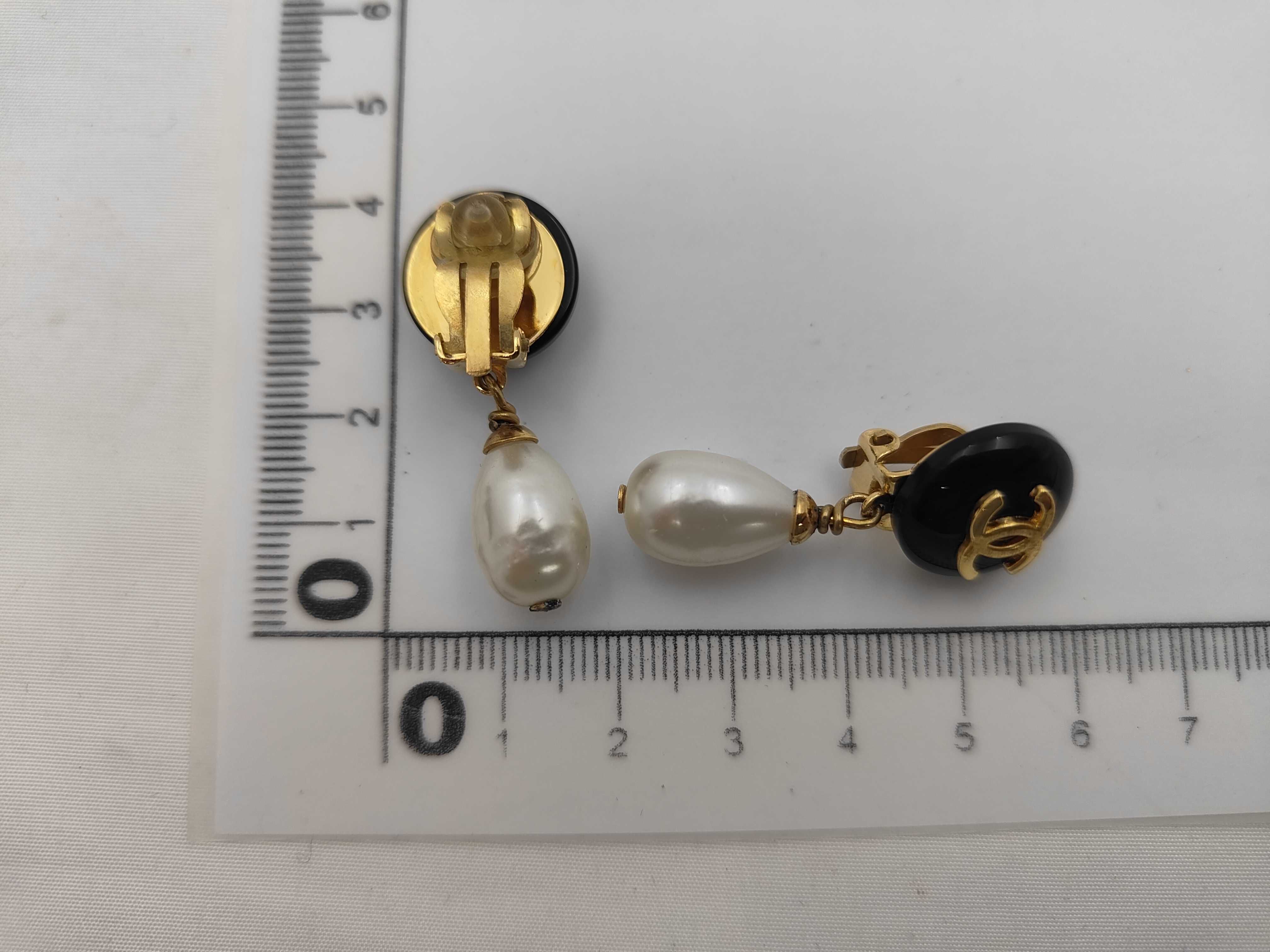 Cocomark Gold Pearl Earrings — view 6
