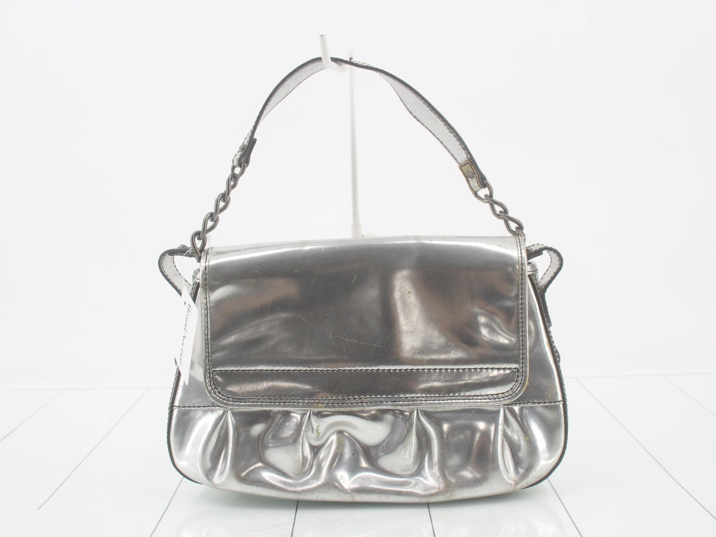 handbag — view 2