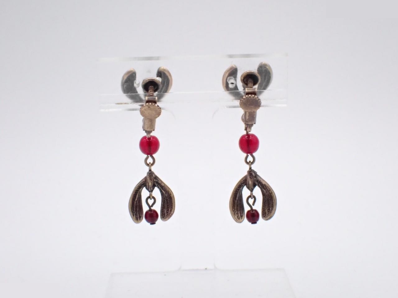 Other lines: Precious metals and earrings — view 2