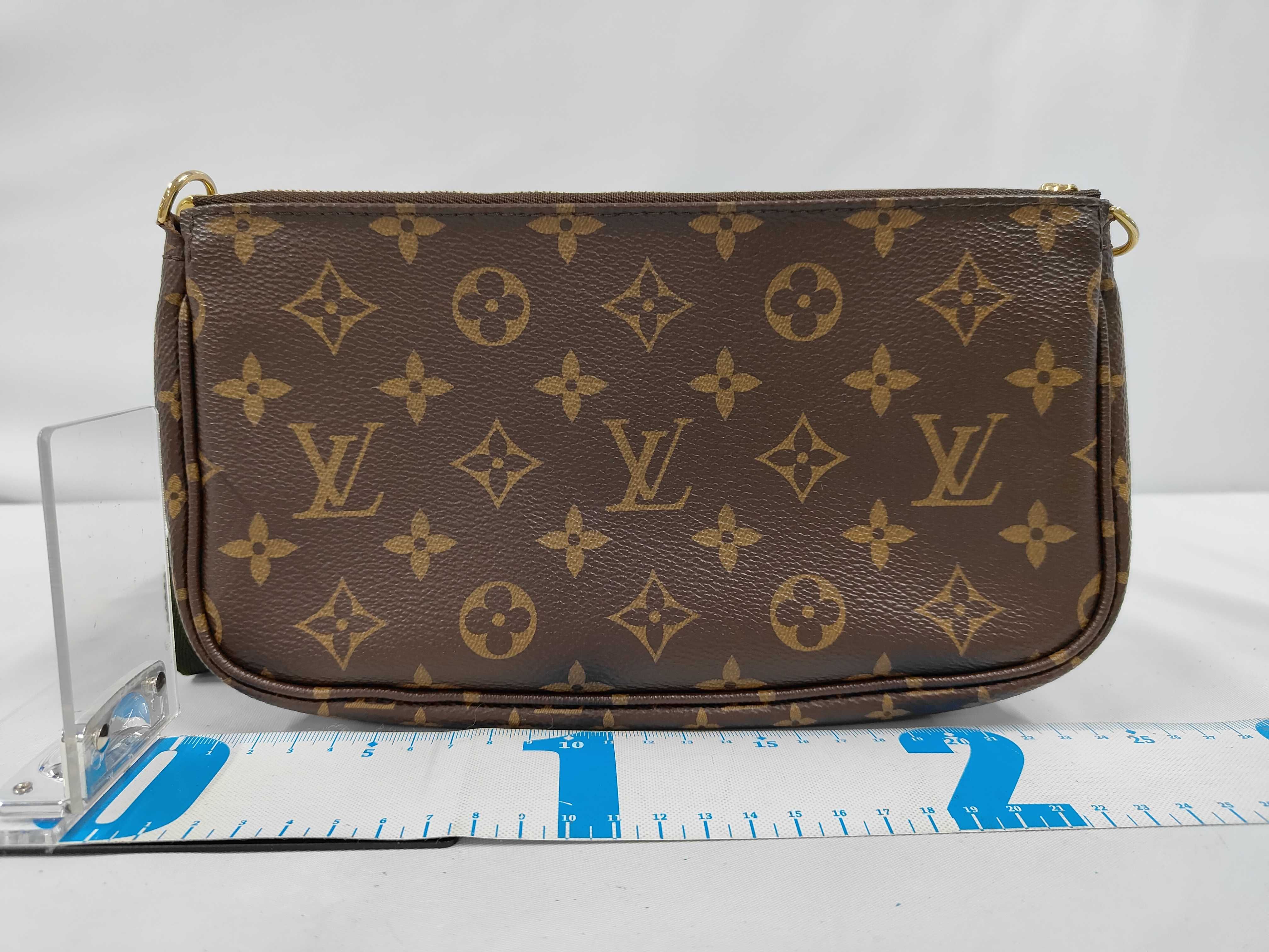 Monogram Multipochette Accessoires M44813 Shoulder Bag (RFID detected) — view 2