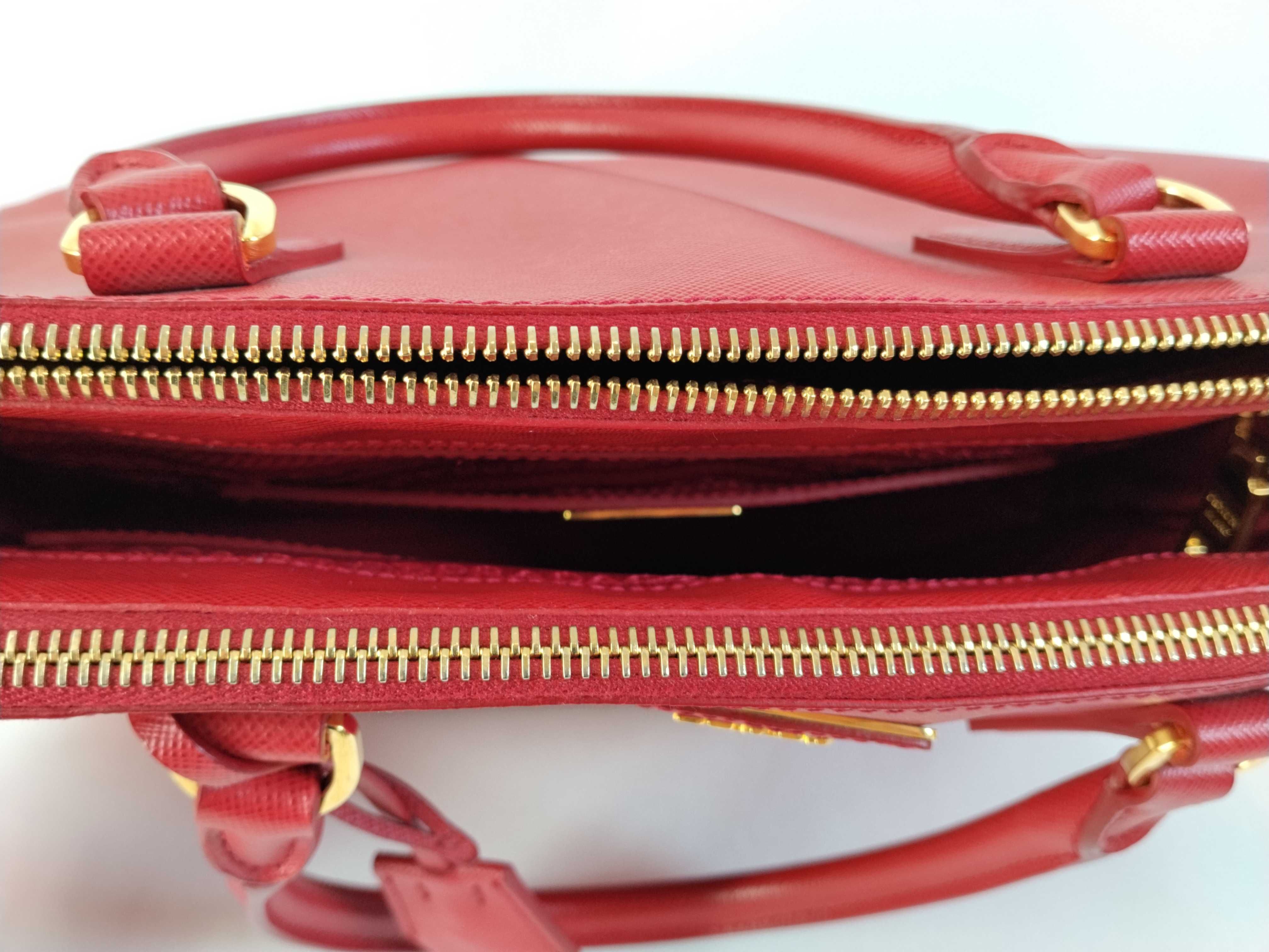 ID- Saffiano Lux cow skin 2-way handbag Red BN2274 handbag — view 14