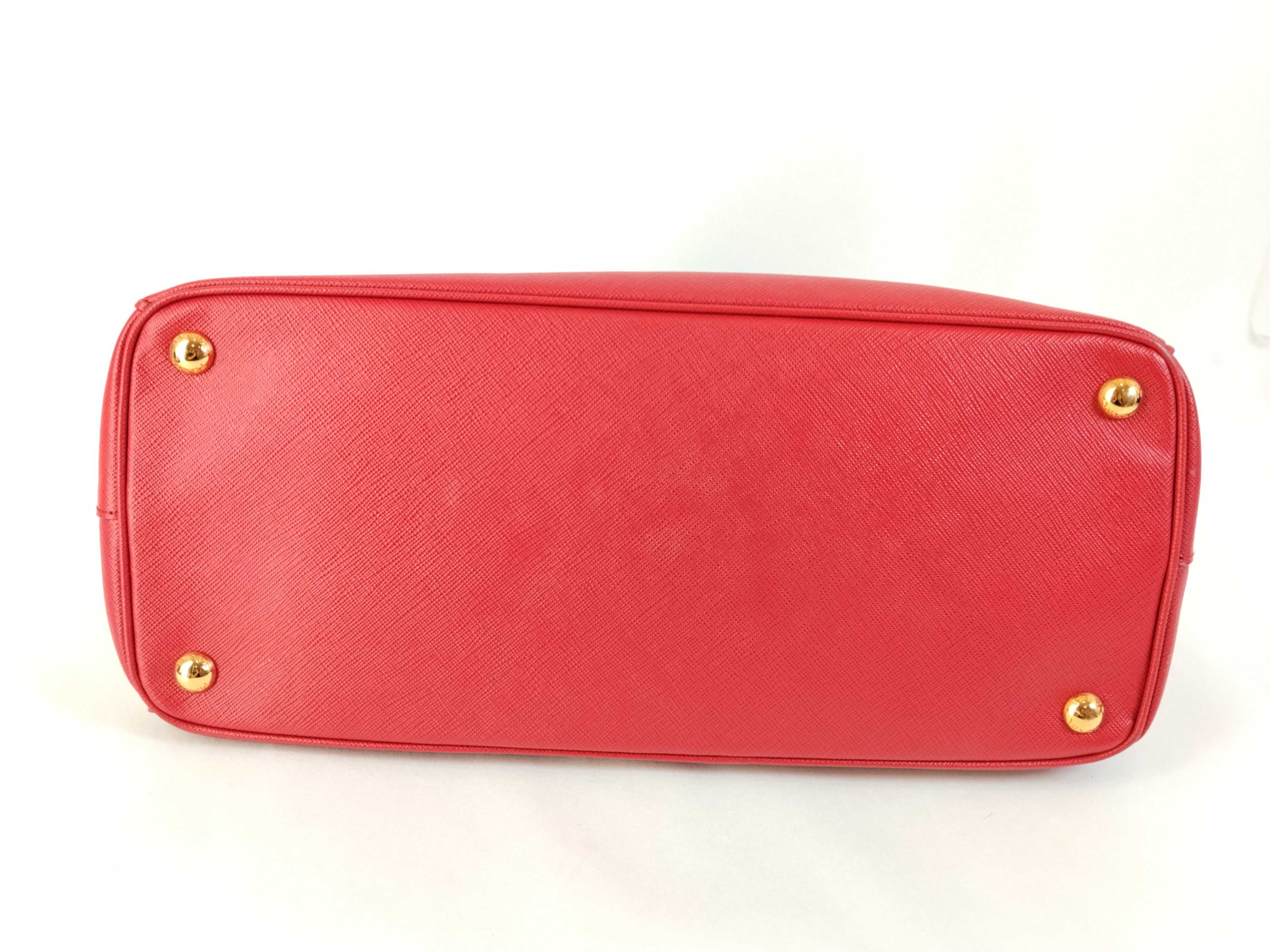 ID- Saffiano Lux cow skin 2-way handbag Red BN2274 handbag — view 7