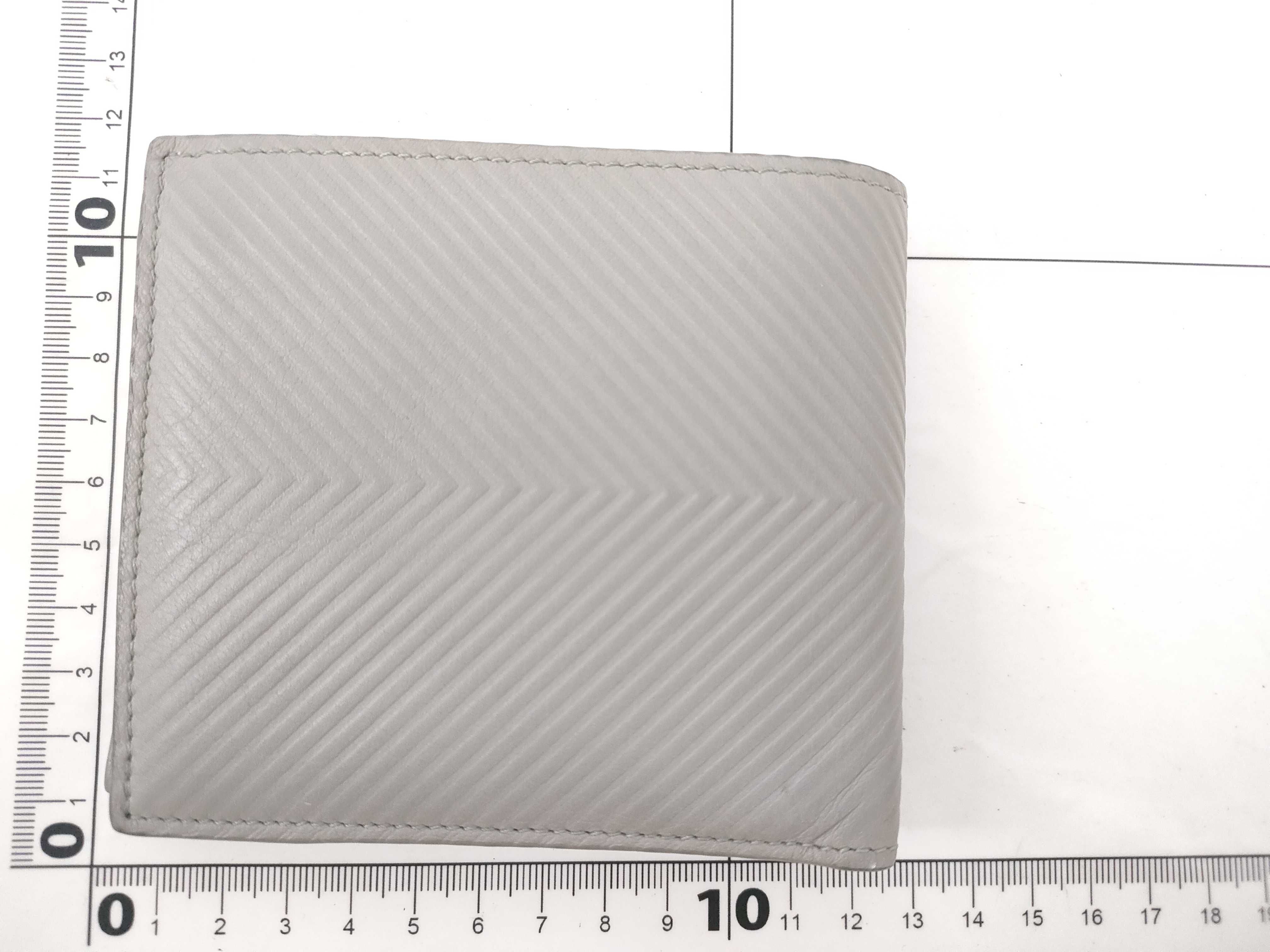 Bifold Coin Wallet Textured Classic Calf Bifold Wallet — view 2