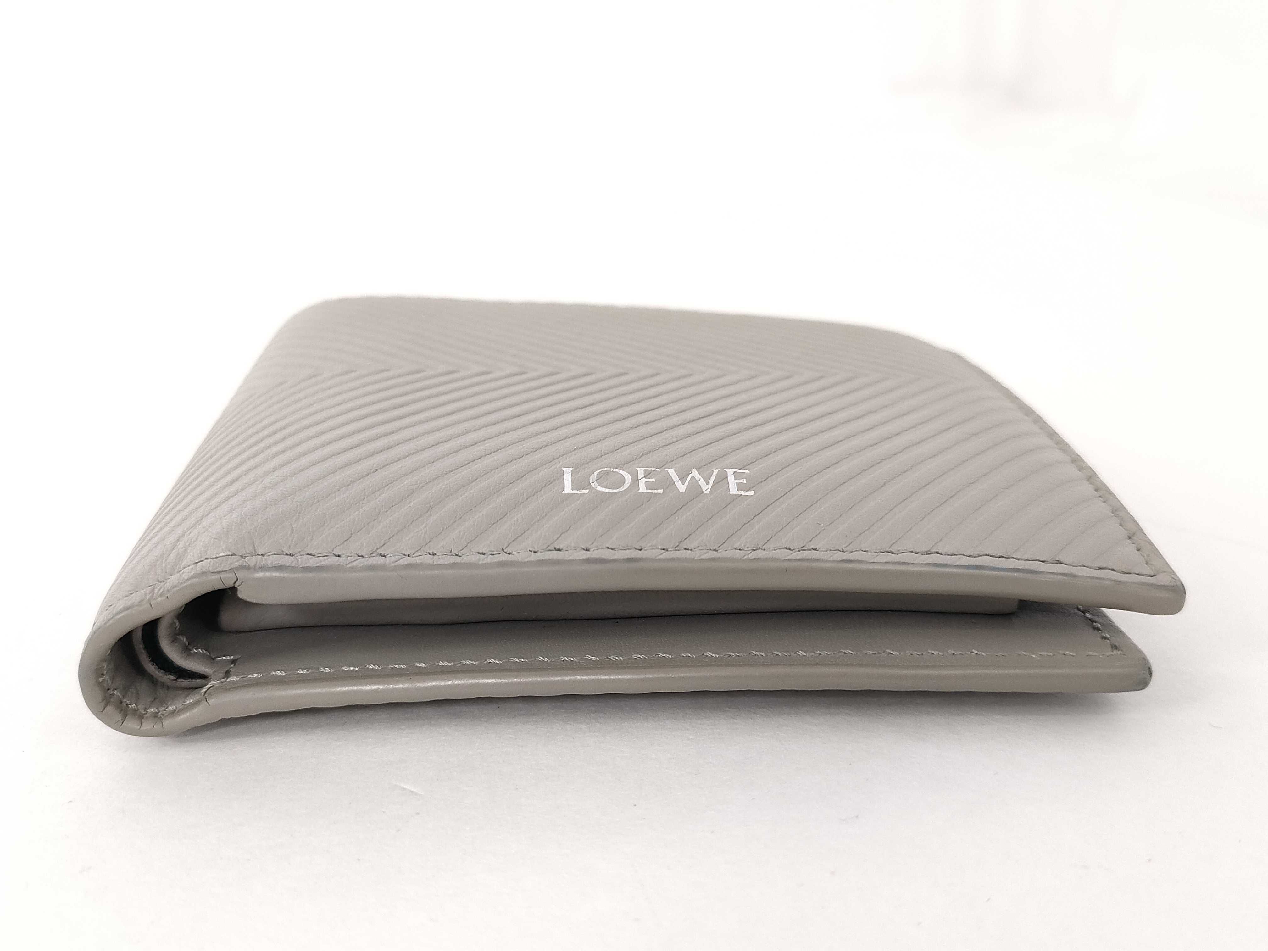 Bifold Coin Wallet Textured Classic Calf Bifold Wallet — view 4