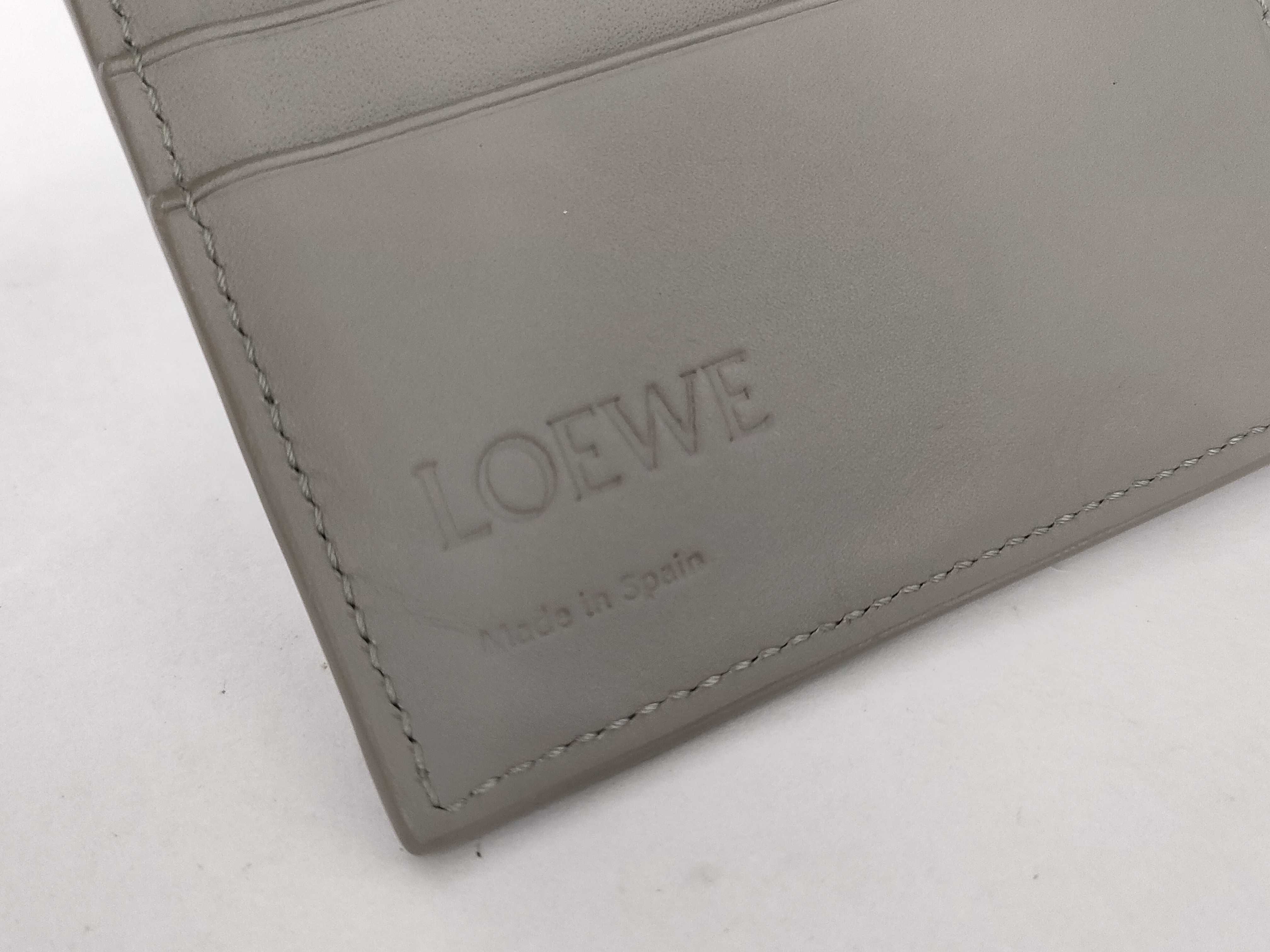Bifold Coin Wallet Textured Classic Calf Bifold Wallet — view 8