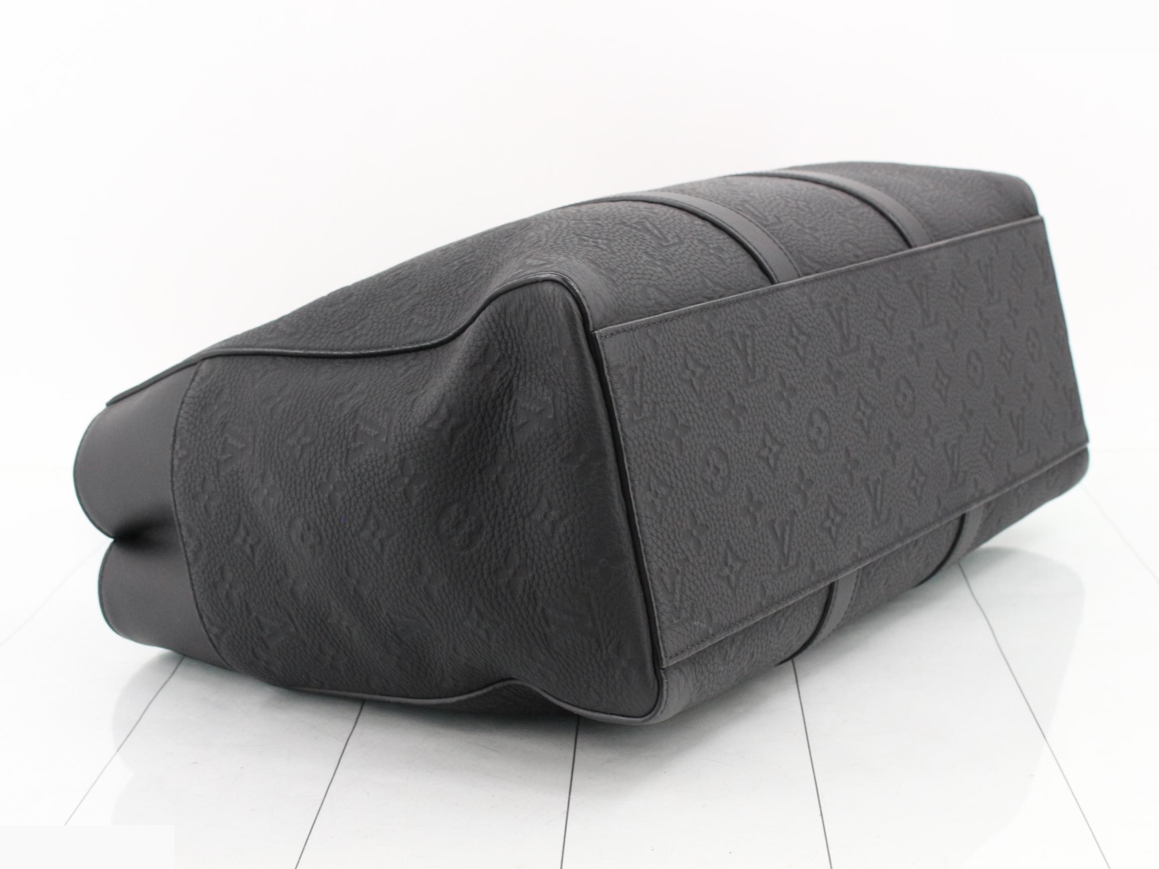 Taurillon Monogram Sac Plat 24H Noir (Black) RFID-protected, includes dust bag. — view 5