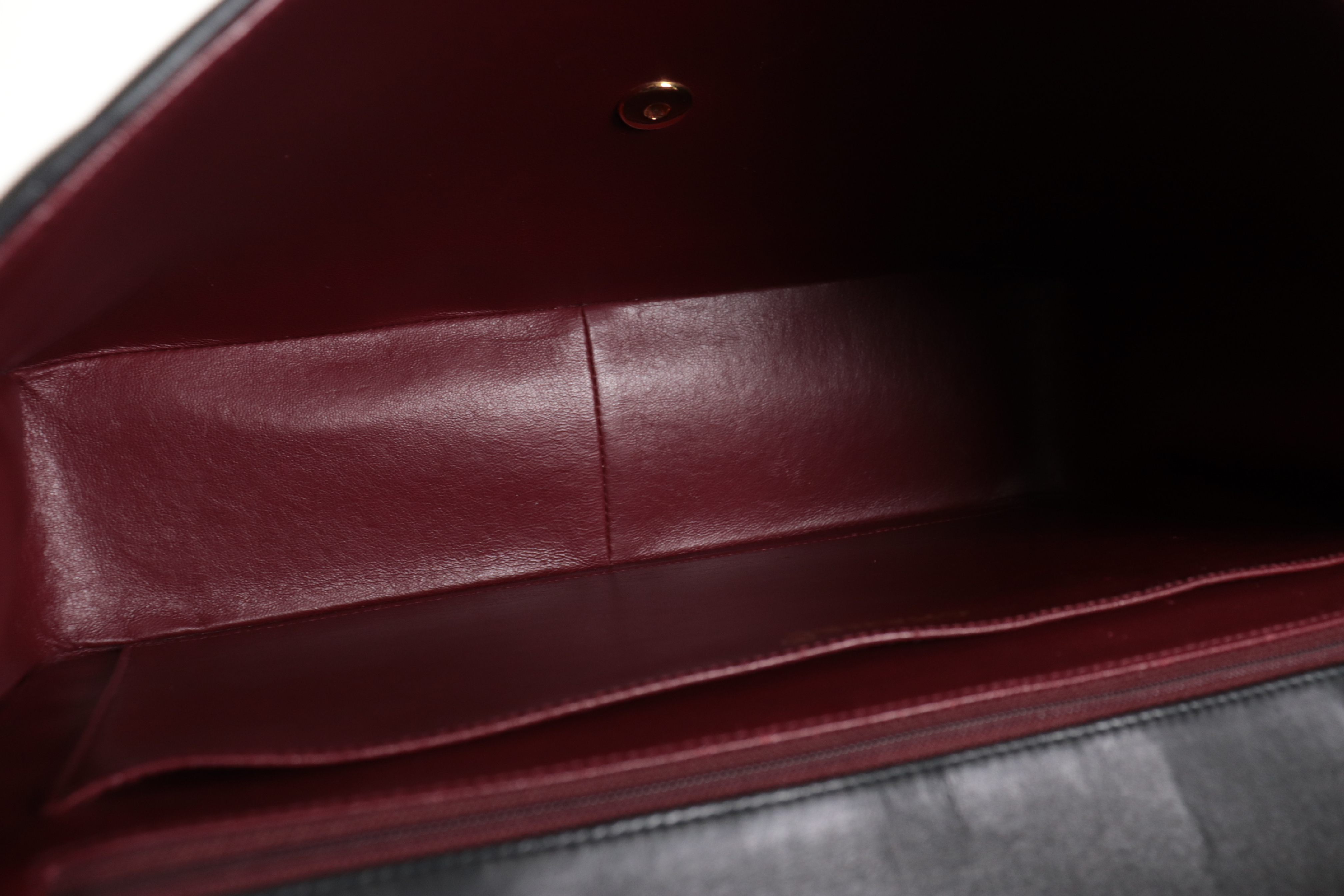 Large Coco Lamb Chain Shoulder Bag (Series 2) — view 9