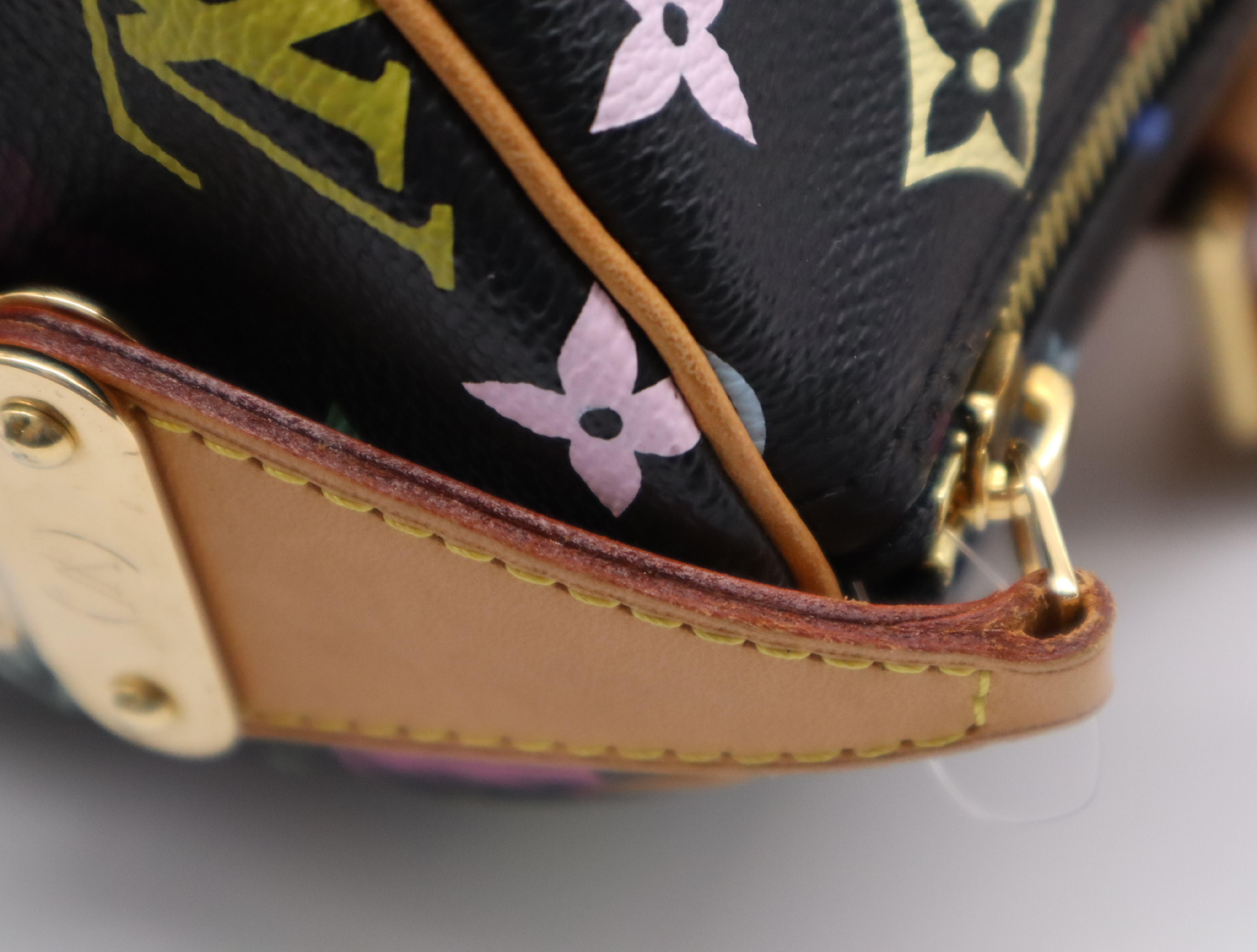 M92642 Multicolor Speedy 30 Noir Handbag with 2 Keys and Clochette — view 8