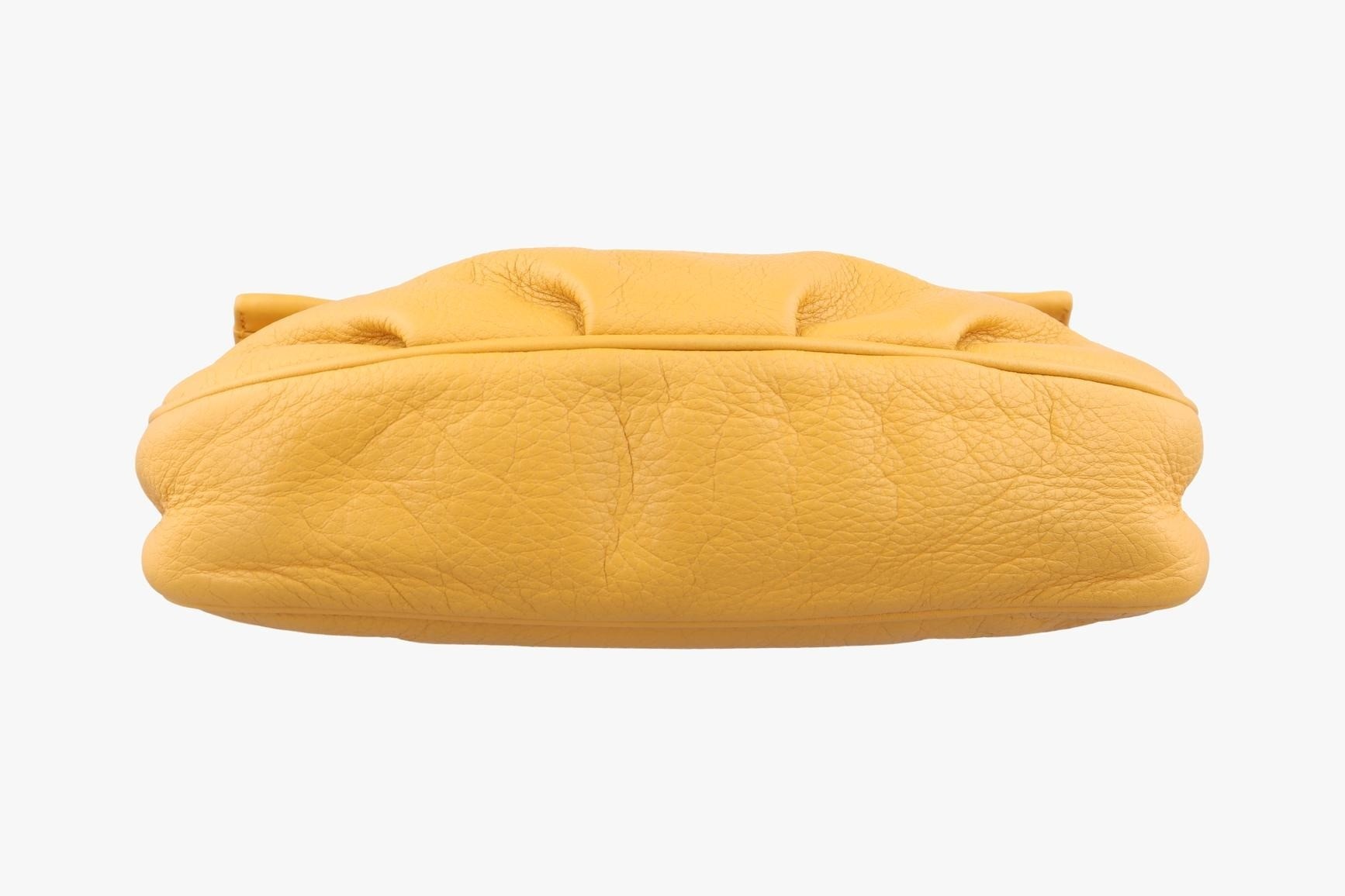 Fendista Pochette Leather Yellow — view 3